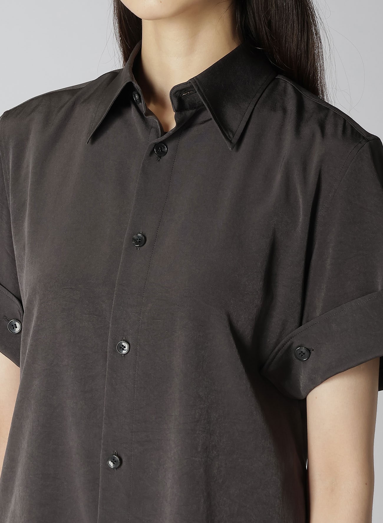 TRIACETATE/POLYESTER CREPE de CHINE DOUBLE CUFFS SHORT SLEEVE