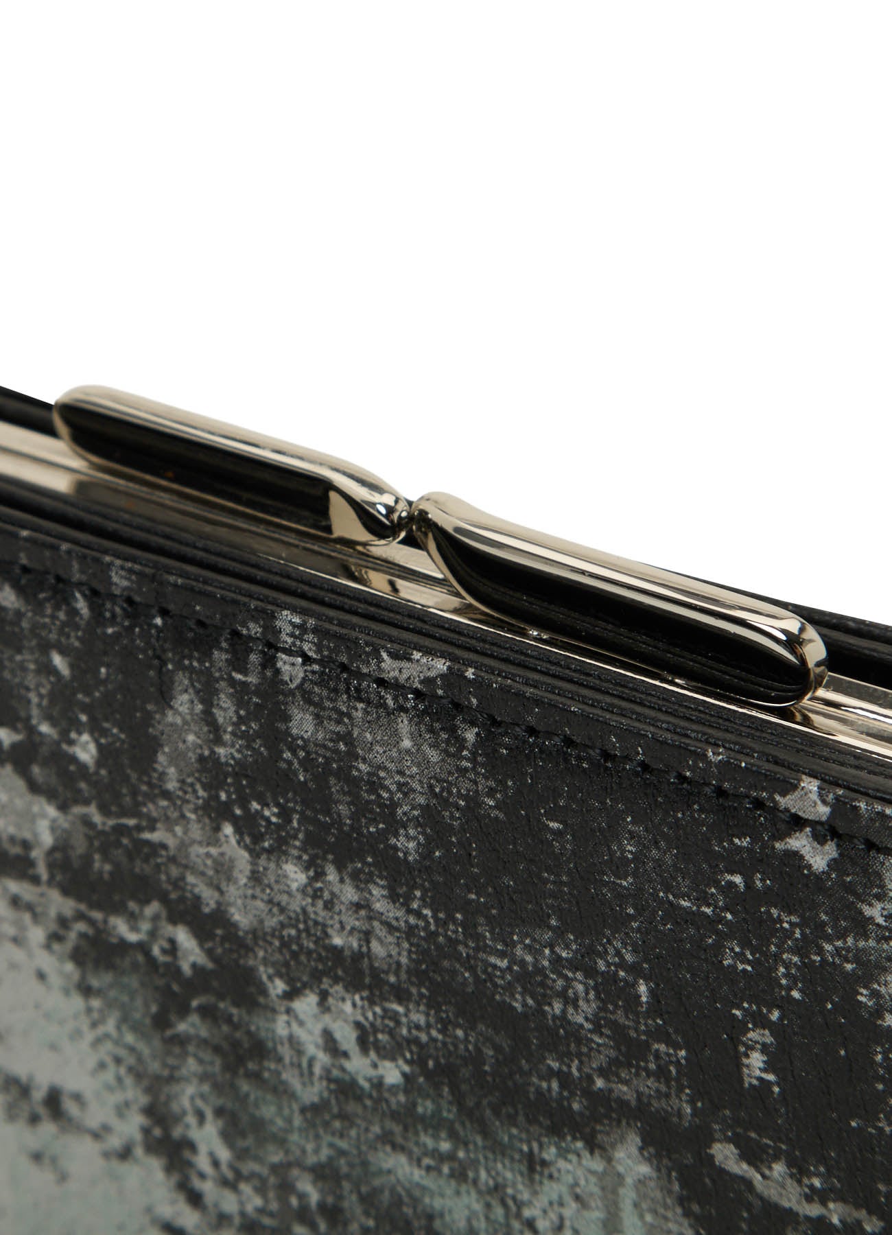 PRINTED LEATHER DOUBLE-FOLD WALLET