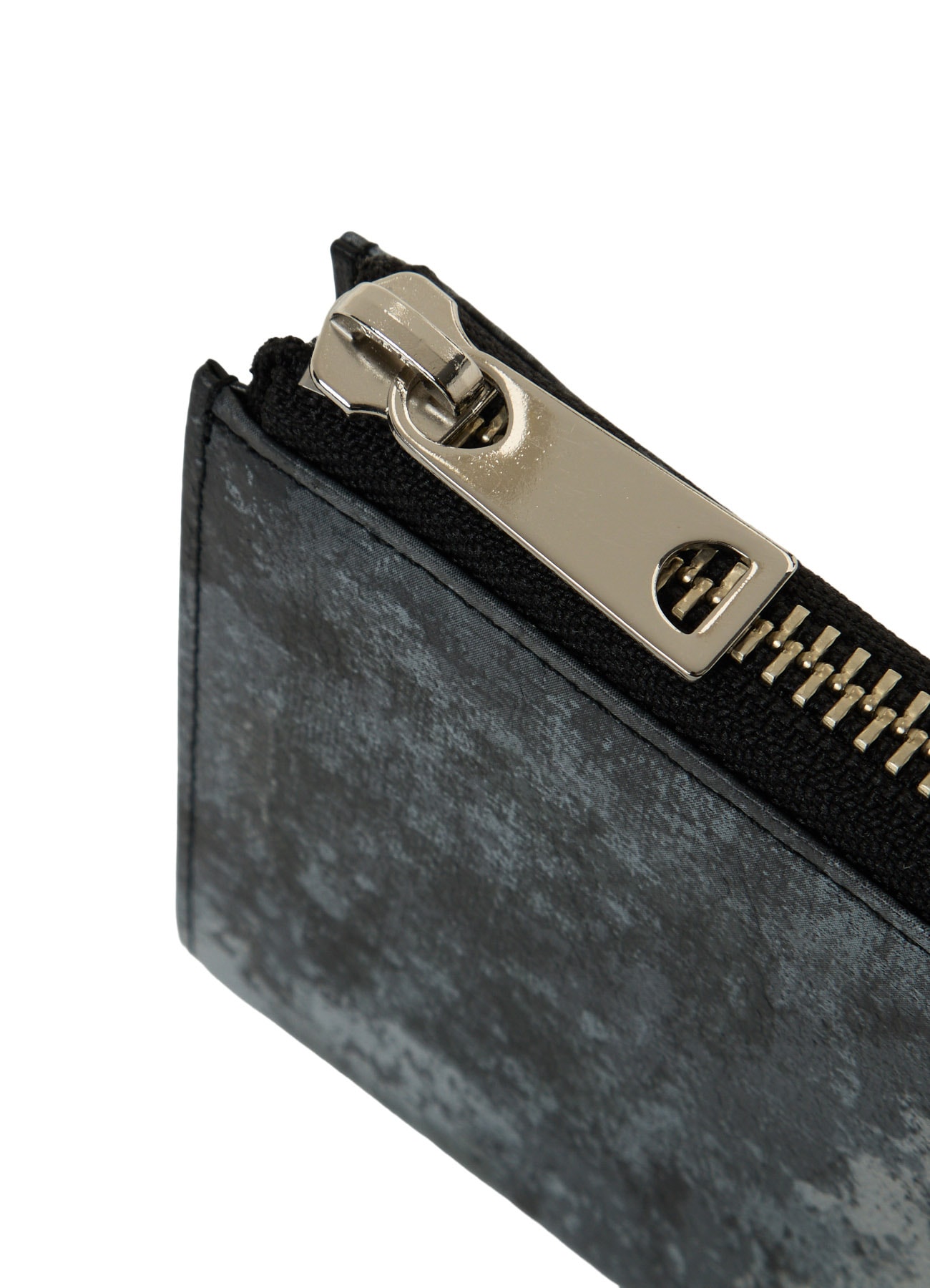 PRINTED LEATHER L-ZIP WALLET