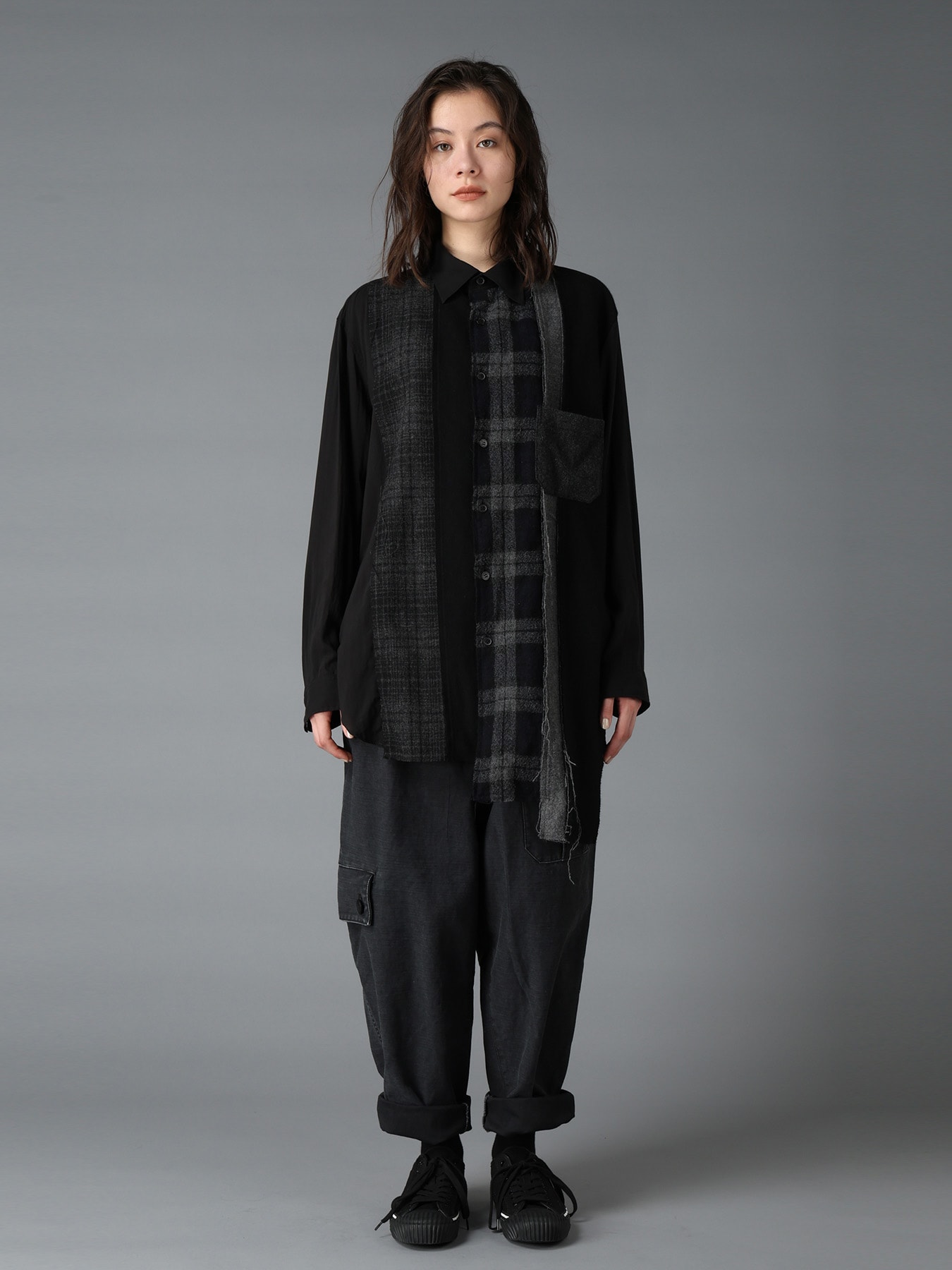 SWITCHING MATERIAL FRONT PANEL SHIRT