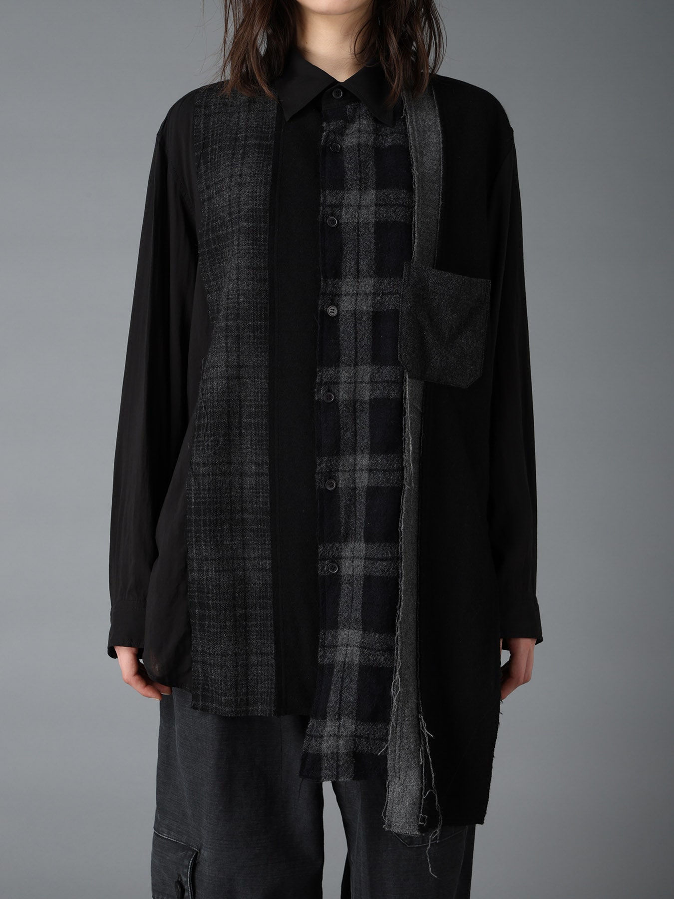 SWITCHING MATERIAL FRONT PANEL SHIRT