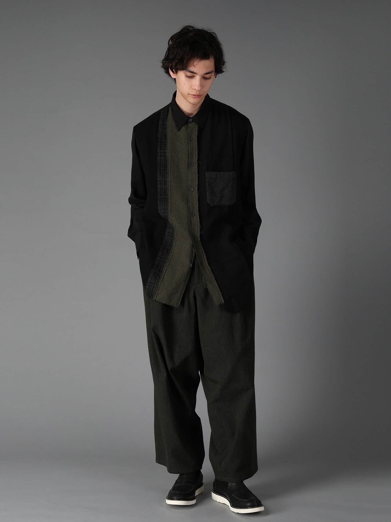SWITCHING MATERIAL PATCHWORK SHIRT