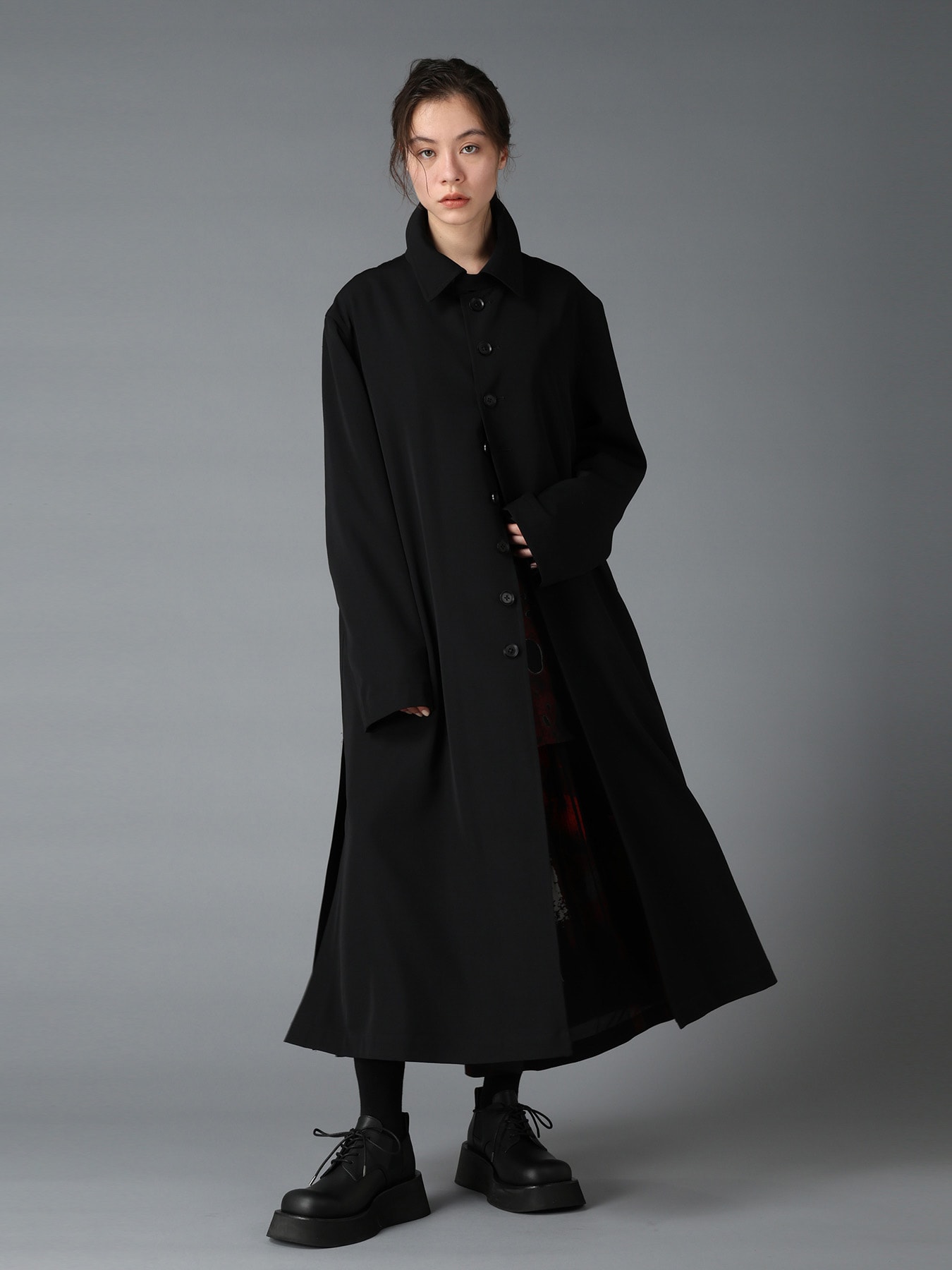 WOOL GABARDINE 8-BUTTON COAT