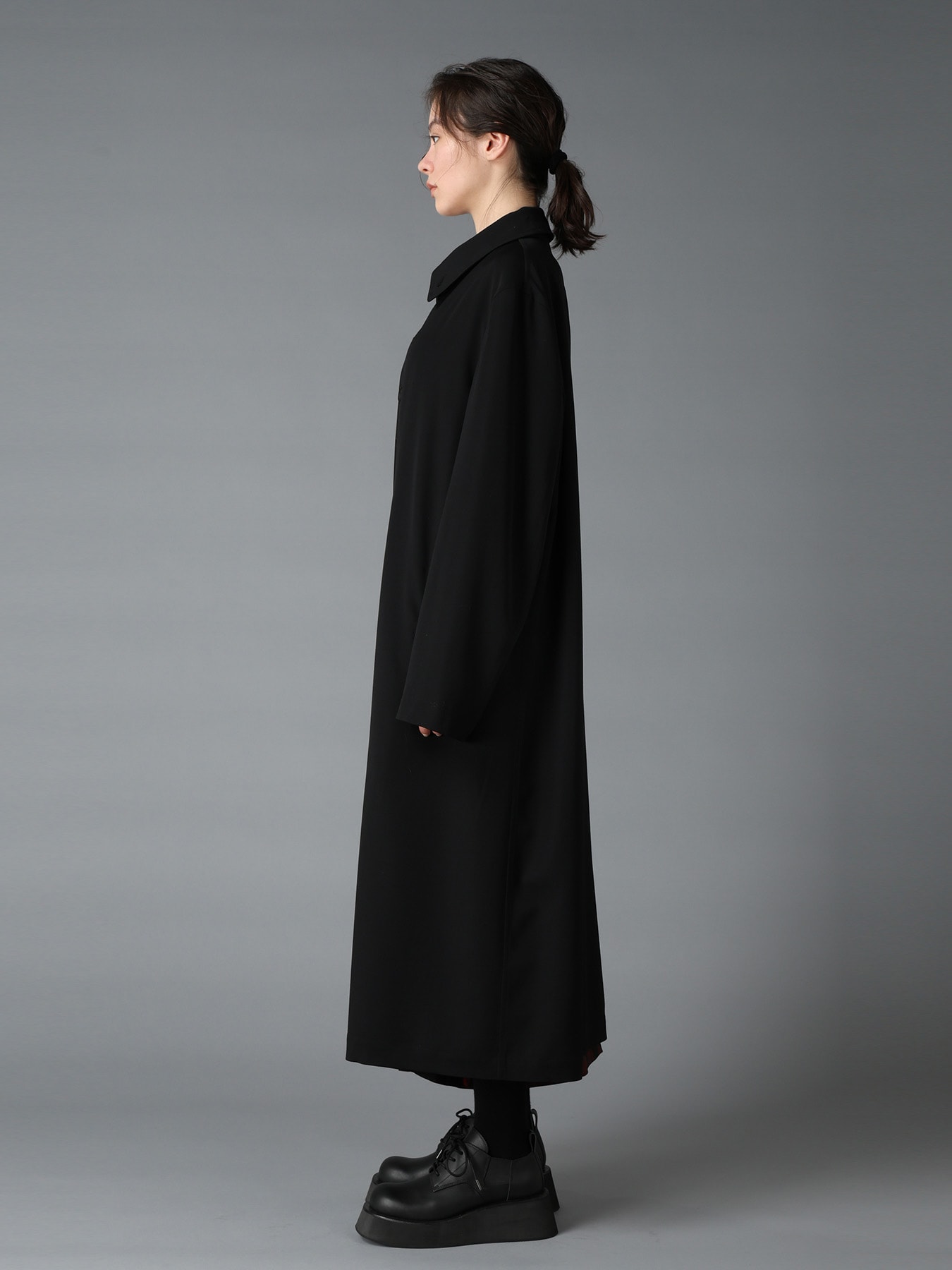 WOOL GABARDINE 8-BUTTON COAT