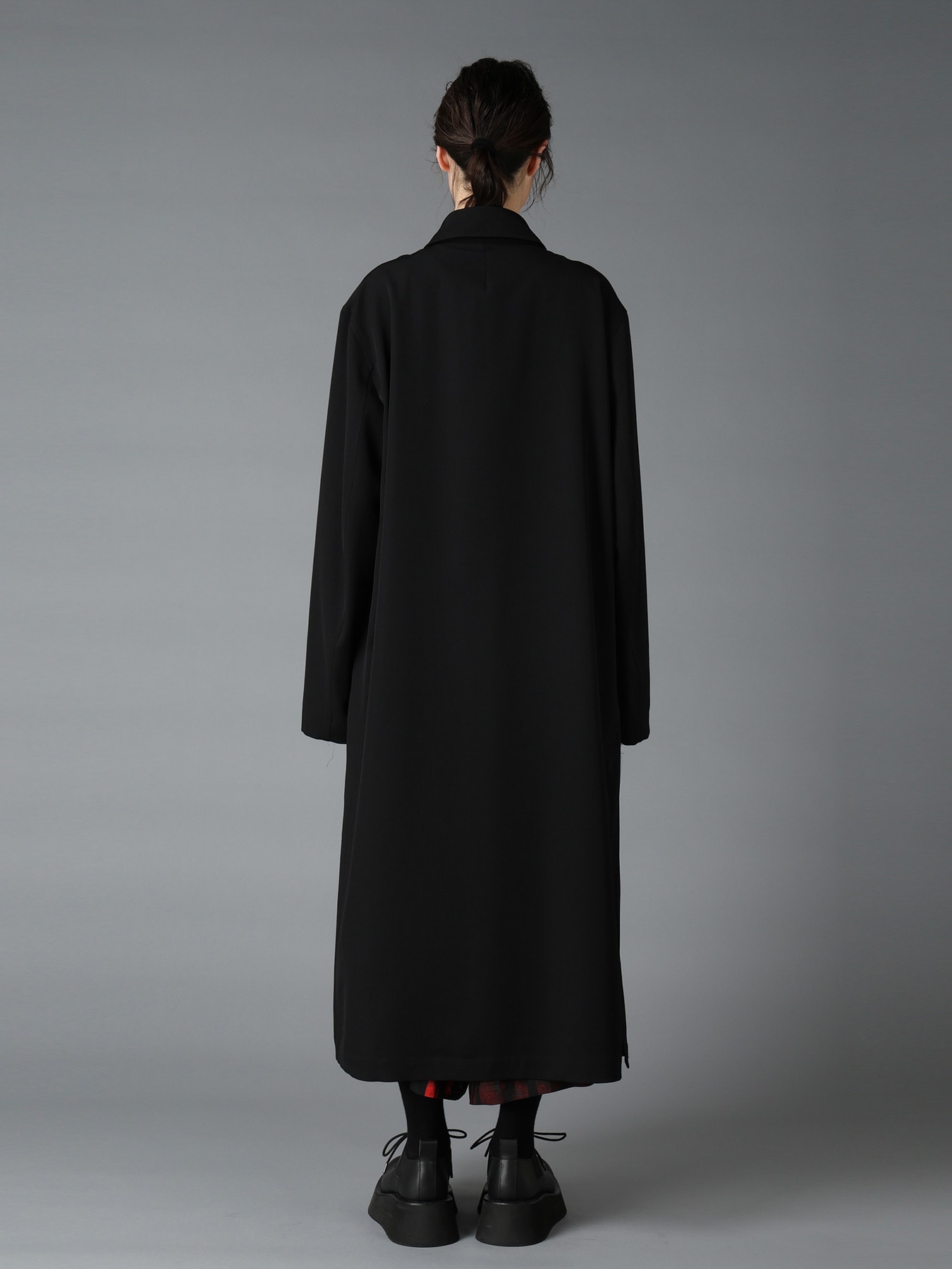 WOOL GABARDINE 8-BUTTON COAT