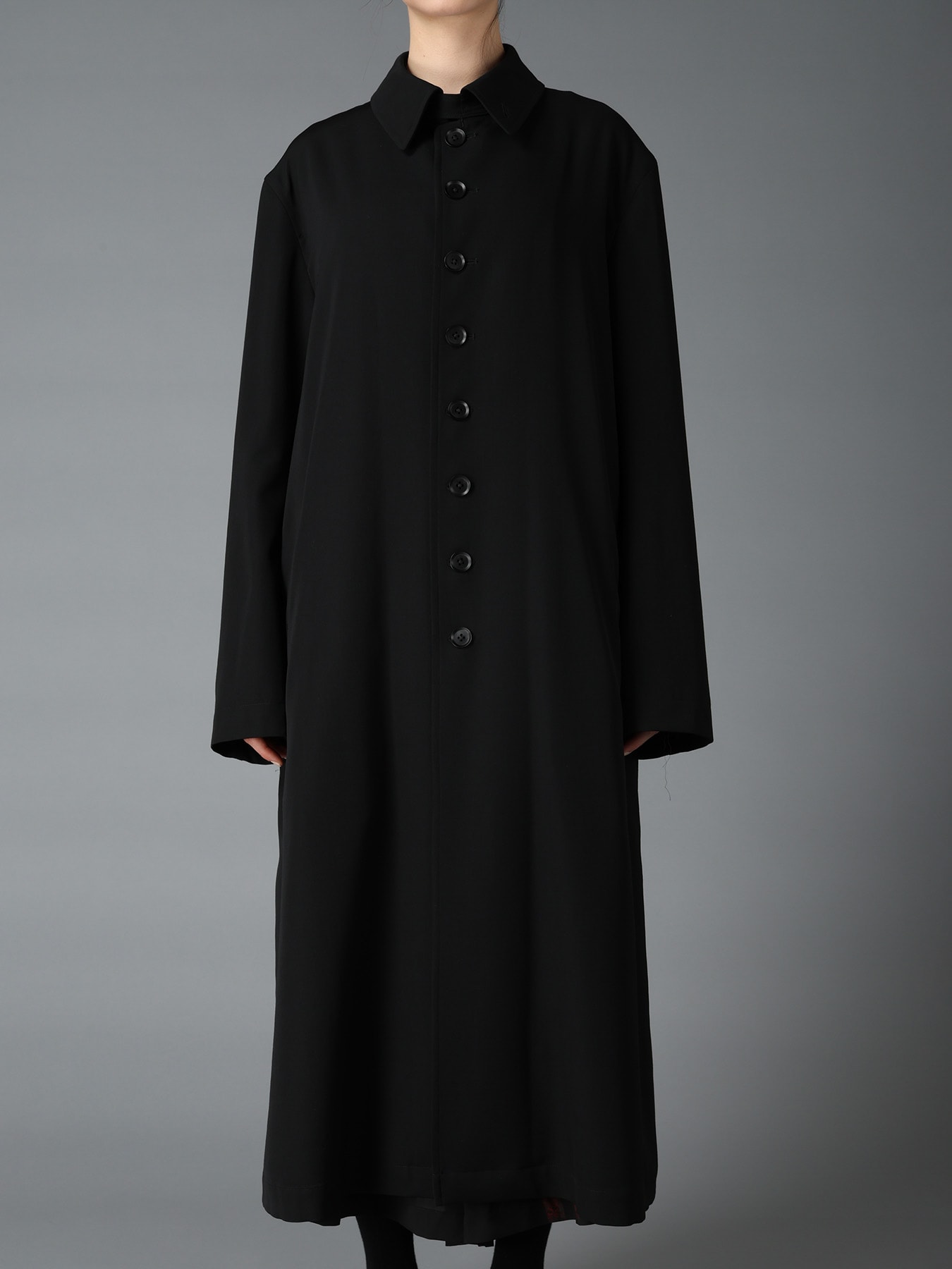 WOOL GABARDINE 8-BUTTON COAT
