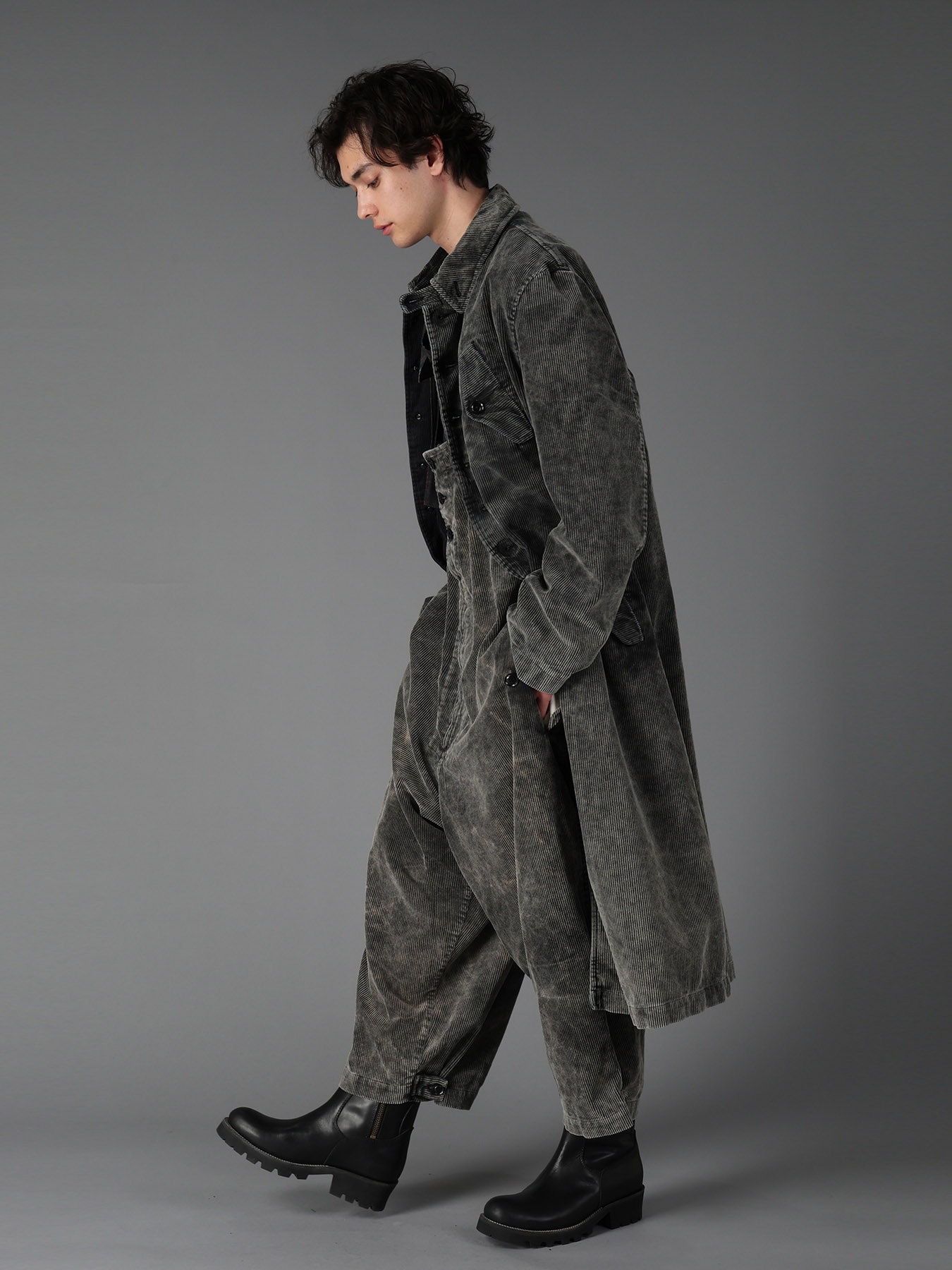SULFUR-DYED CORDUROY CHEMICAL-BLEACH LONG COAT