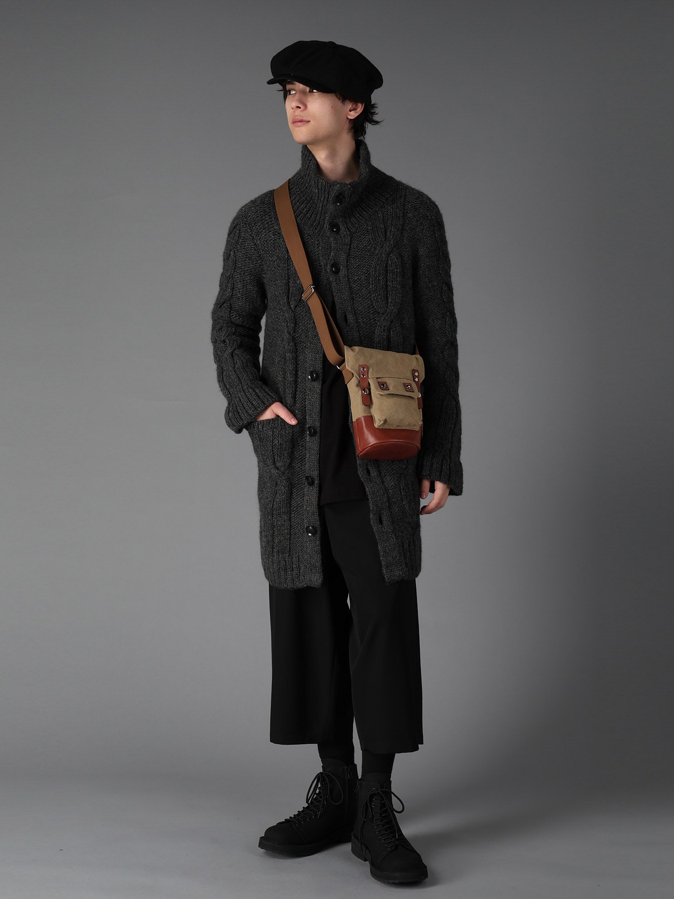 NO.8 CANVAS BIO FINISHED MINI SHOULDER BAG