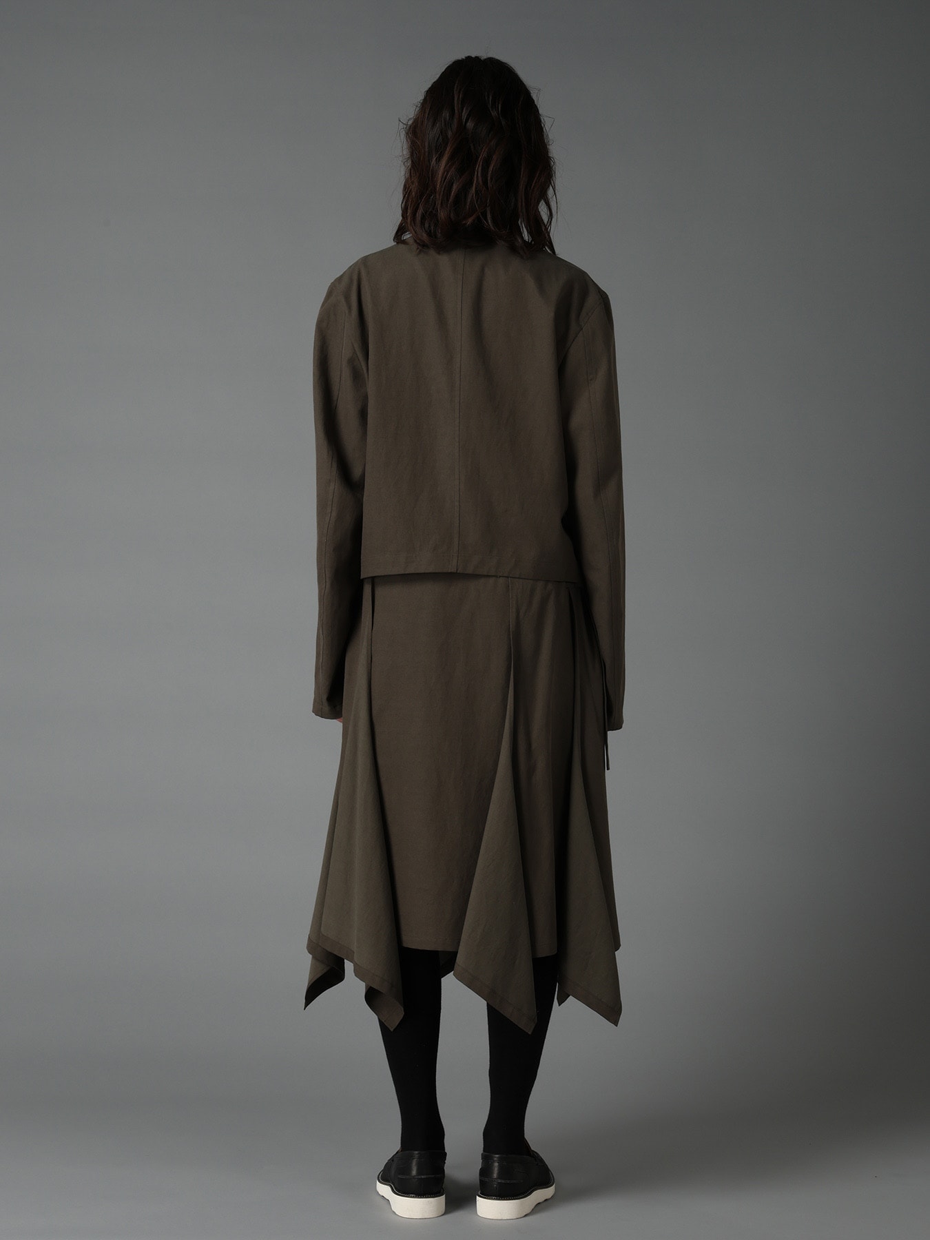 CELLULOSE COTTON BIO TWILL FRONT DROP SHORT JACKET