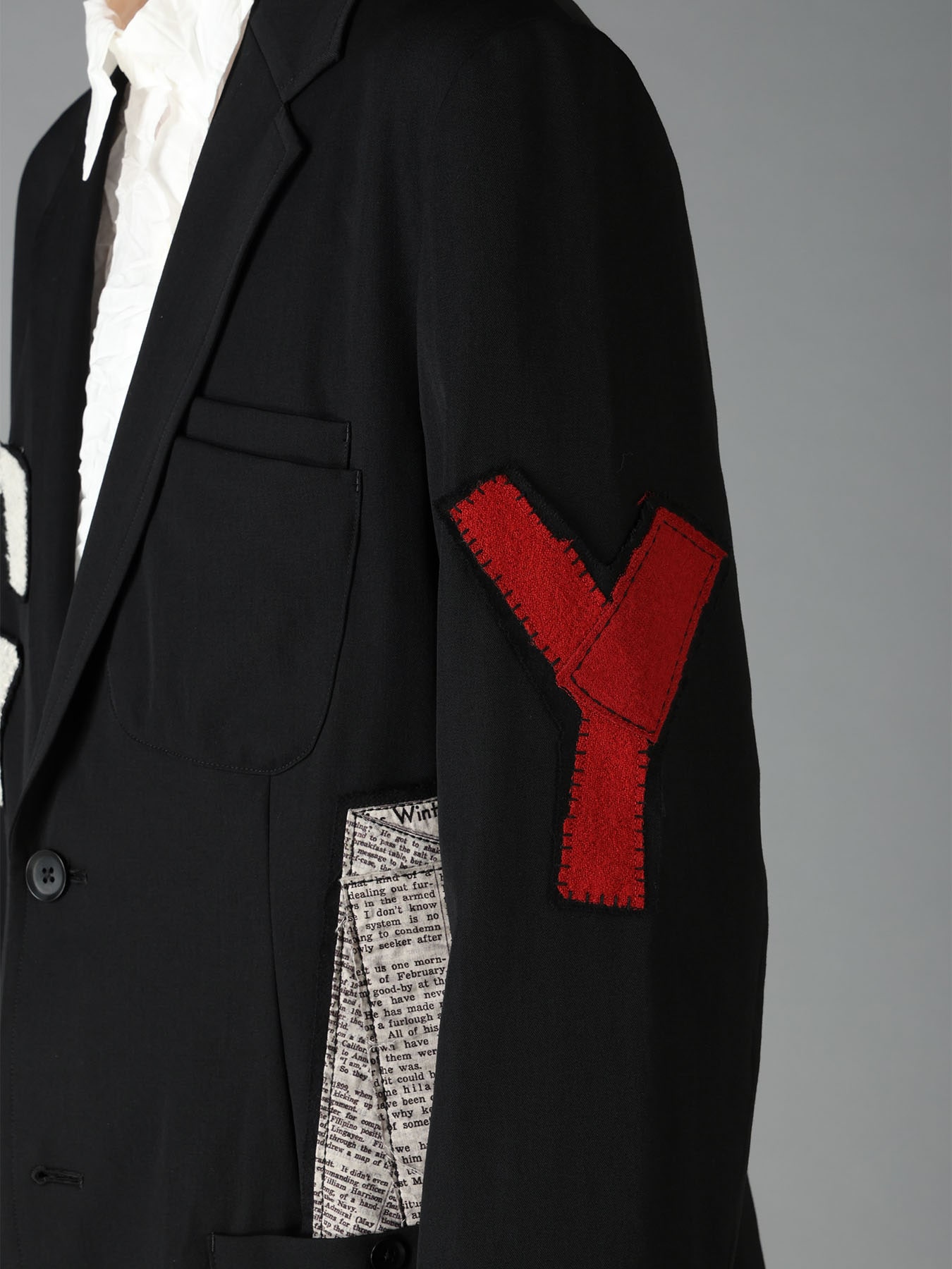 WOOL GABARDINE APPLIQUE OUT POCKET JACKET