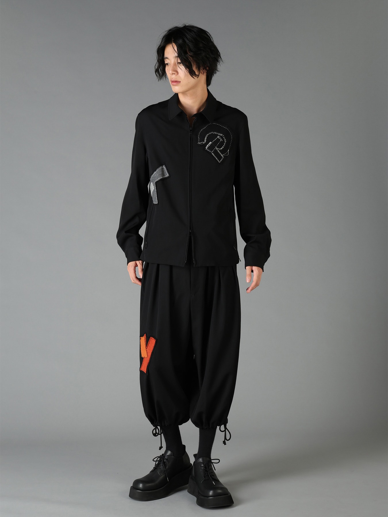 WOOL GABARDINE APPLIQUE ZIP JACKET
