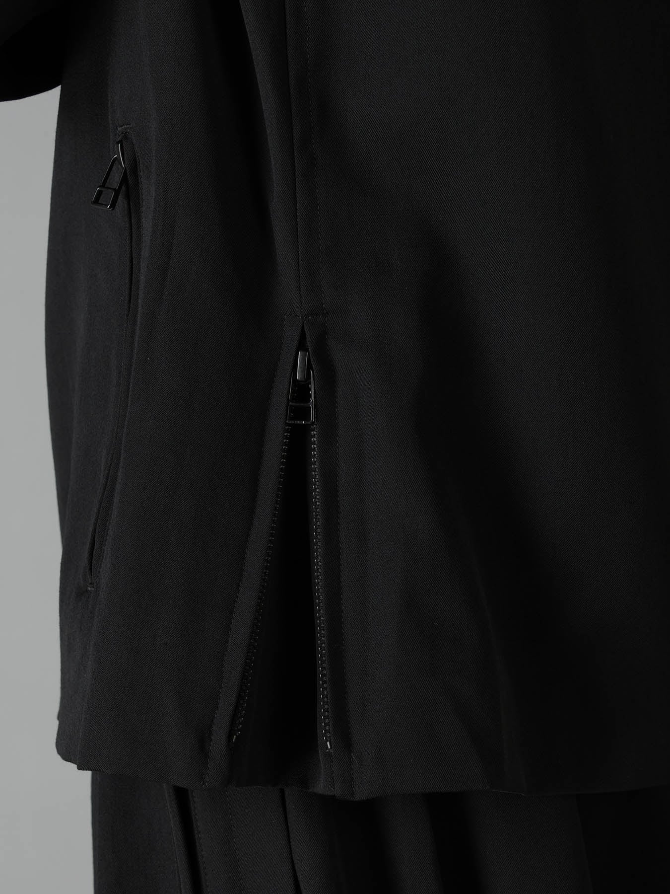 WOOL GABARDINE APPLIQUE ZIP JACKET