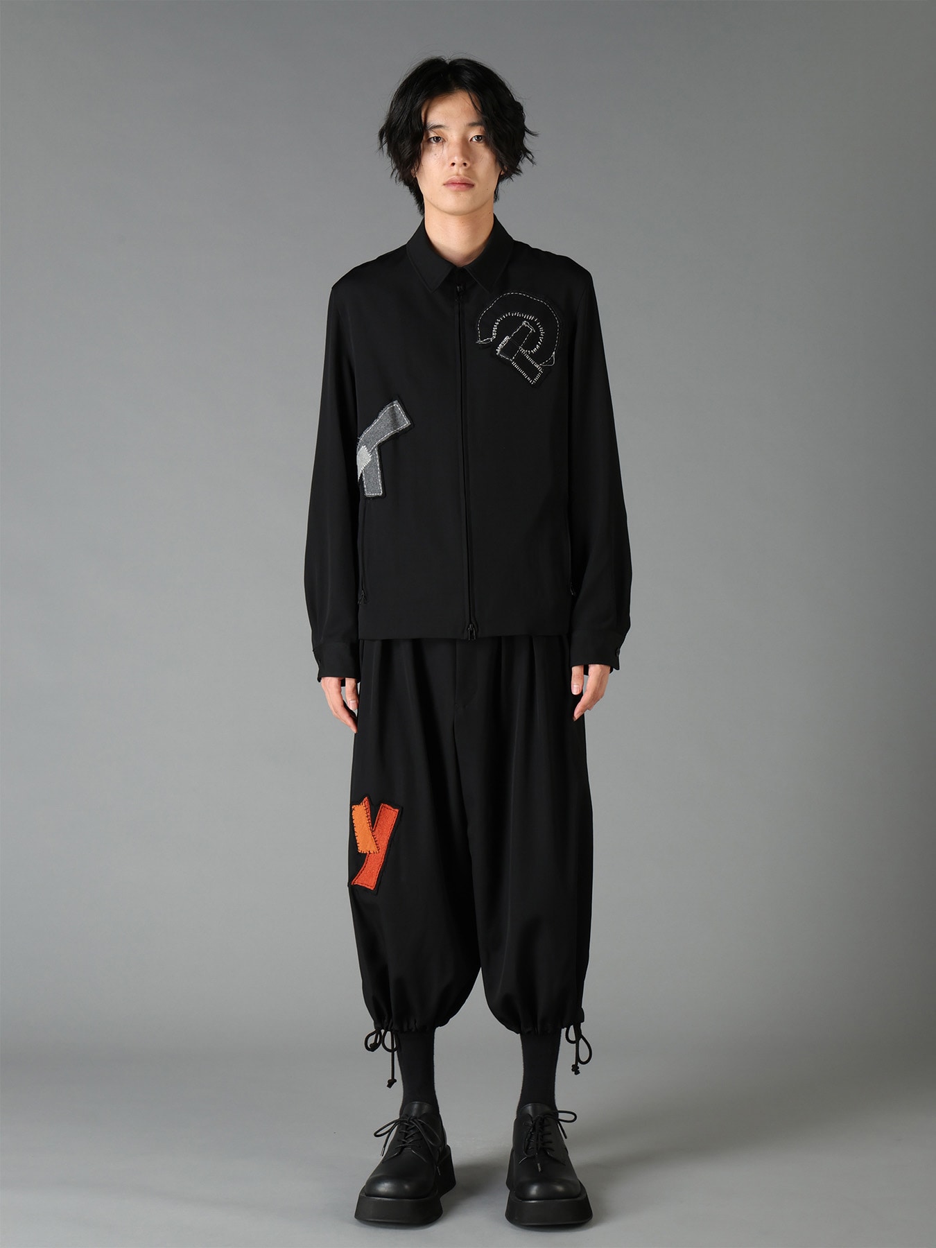 WOOL GABARDINE APPLIQUE ZIP JACKET