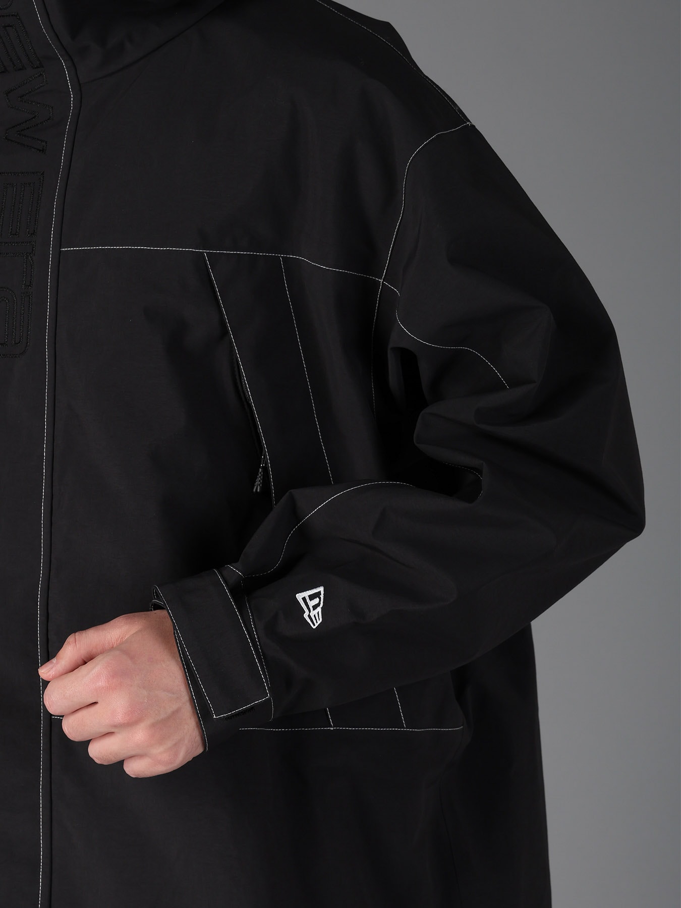 Ground Y × NEW ERA 3L SHELL JACKET