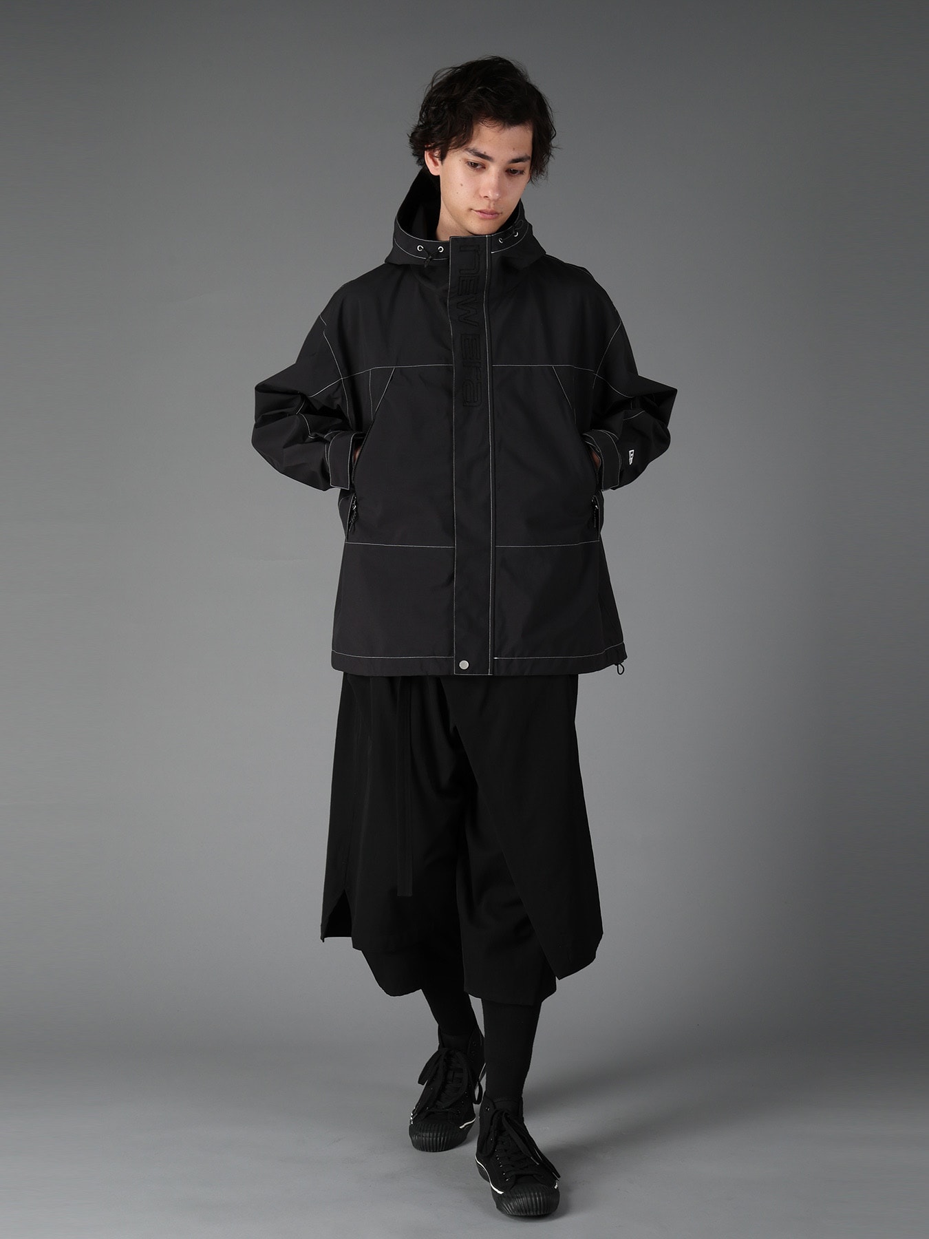 Ground Y × NEW ERA 3L SHELL JACKET