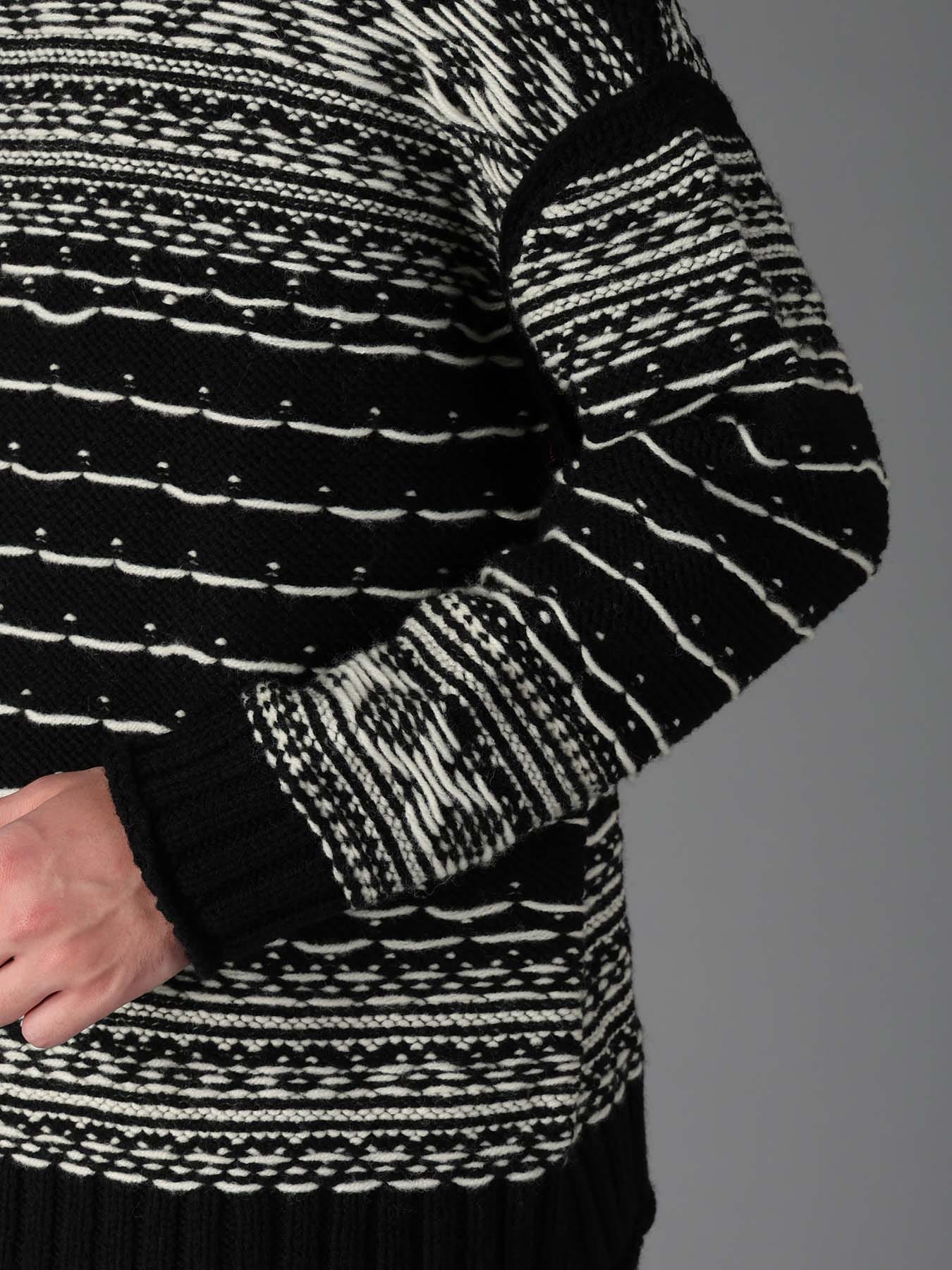 BULKY REVERSE JACQUARD BIG PULLOVER KNIT