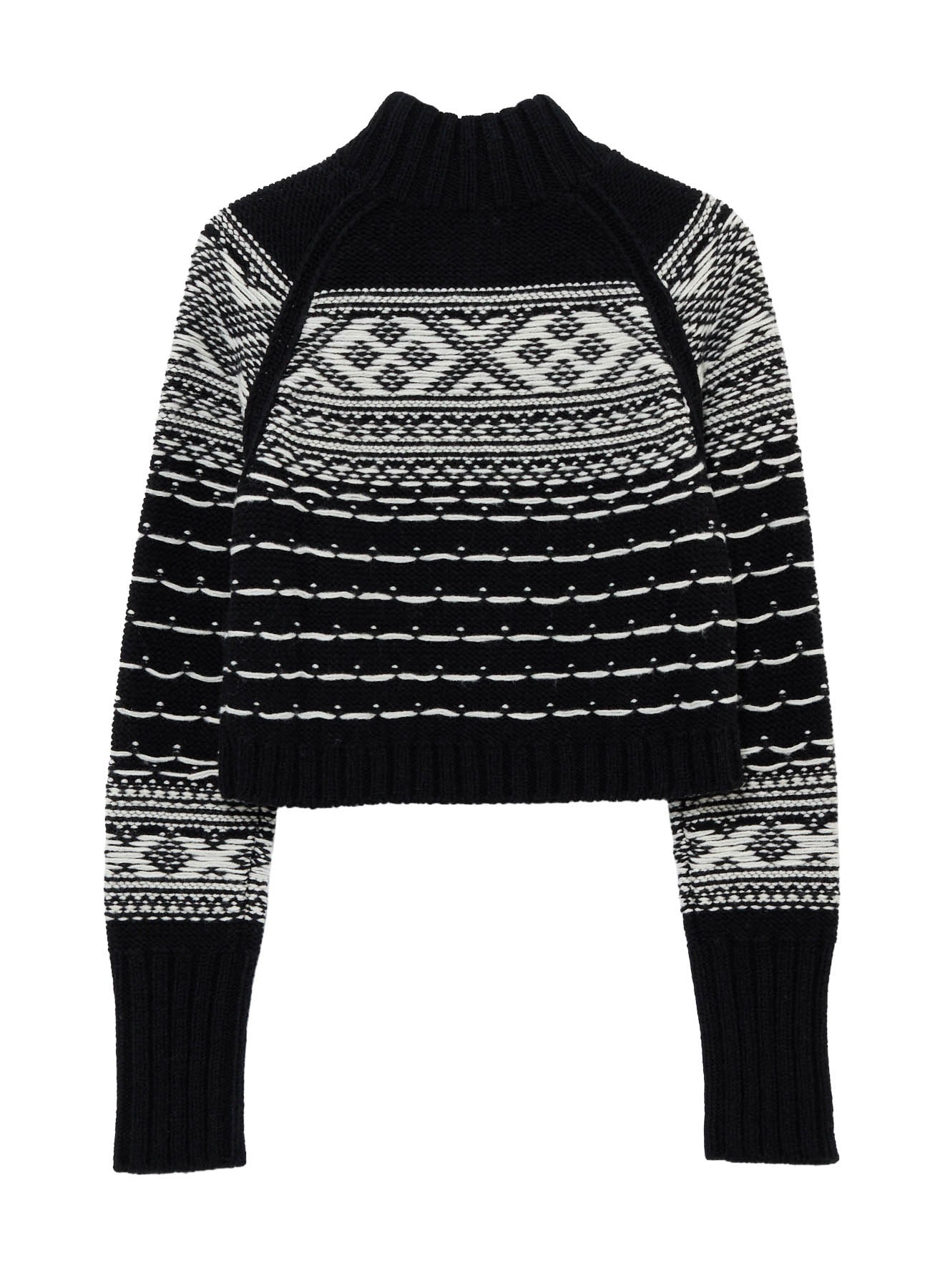 BULKY REVERSE JACQUARD SHORT PULLOVER KNIT