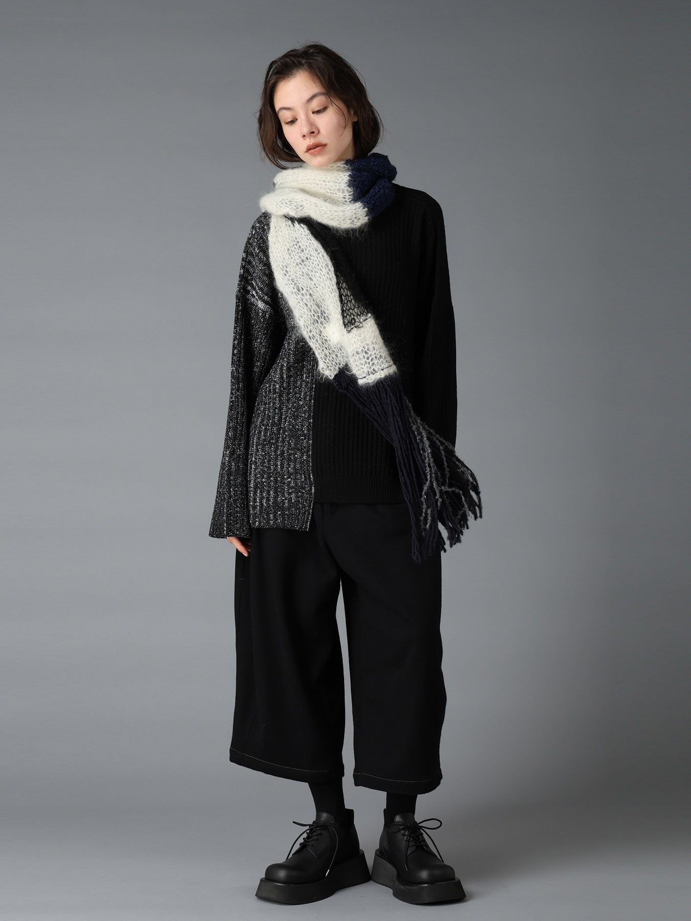 MOHAIR × BOUCLE INTARSIA KNIT SCARF