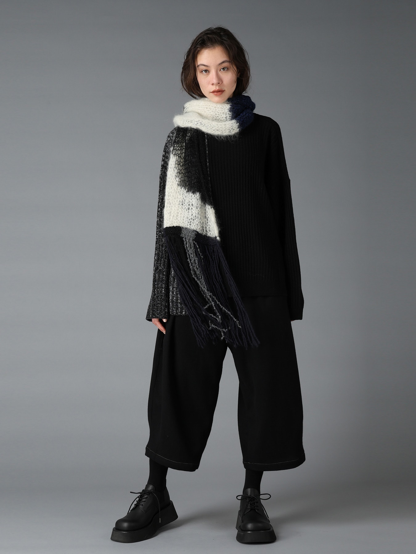 MOHAIR × BOUCLE INTARSIA KNIT SCARF
