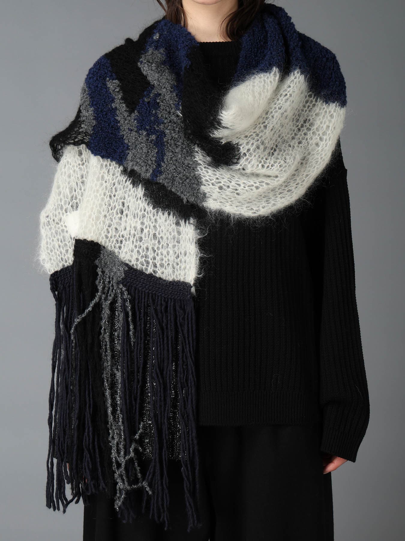 MOHAIR × BOUCLE INTARSIA KNIT SCARF