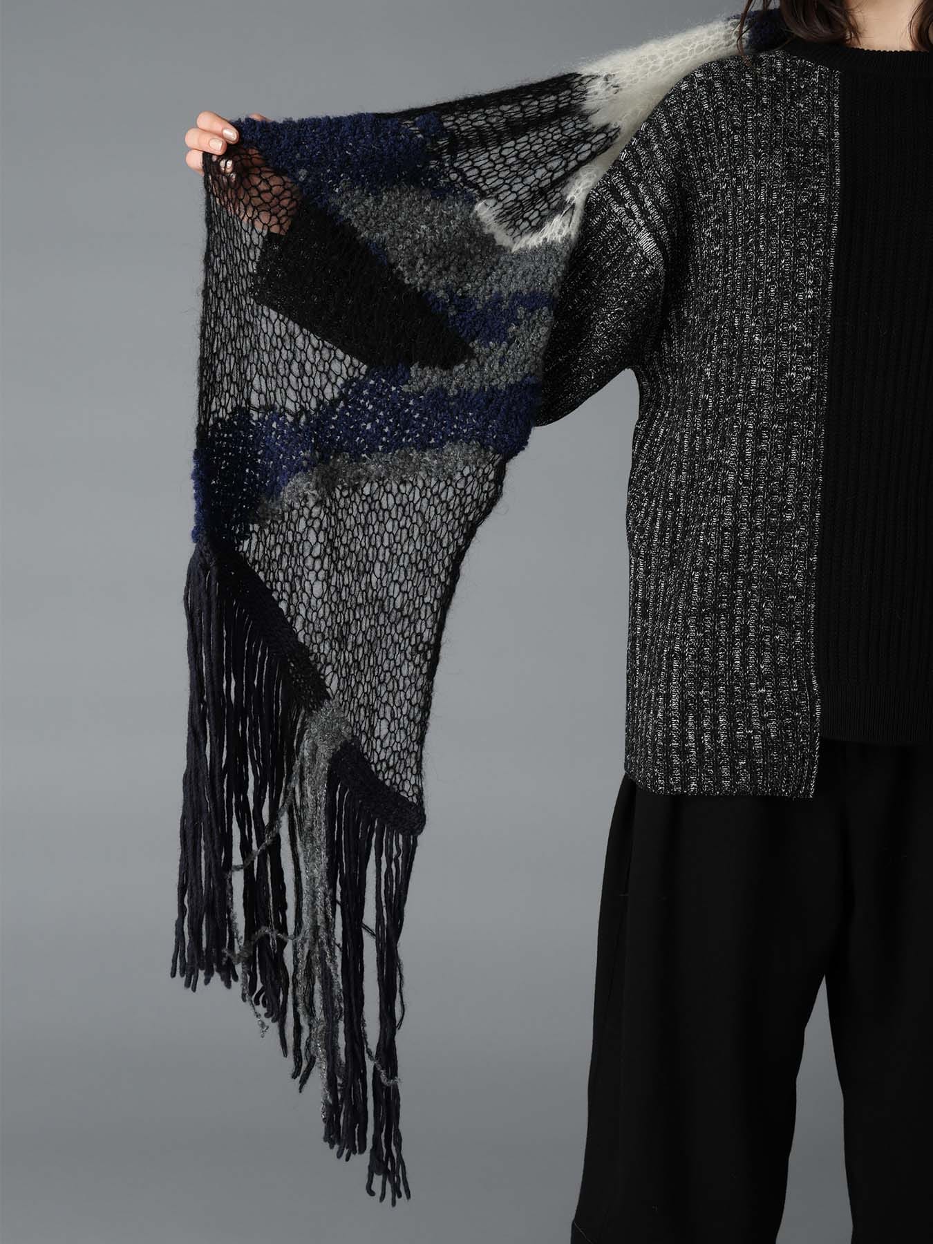 MOHAIR × BOUCLE INTARSIA KNIT SCARF