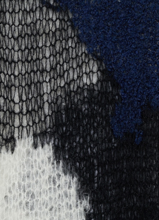 MOHAIR × BOUCLE INTARSIA KNIT SCARF