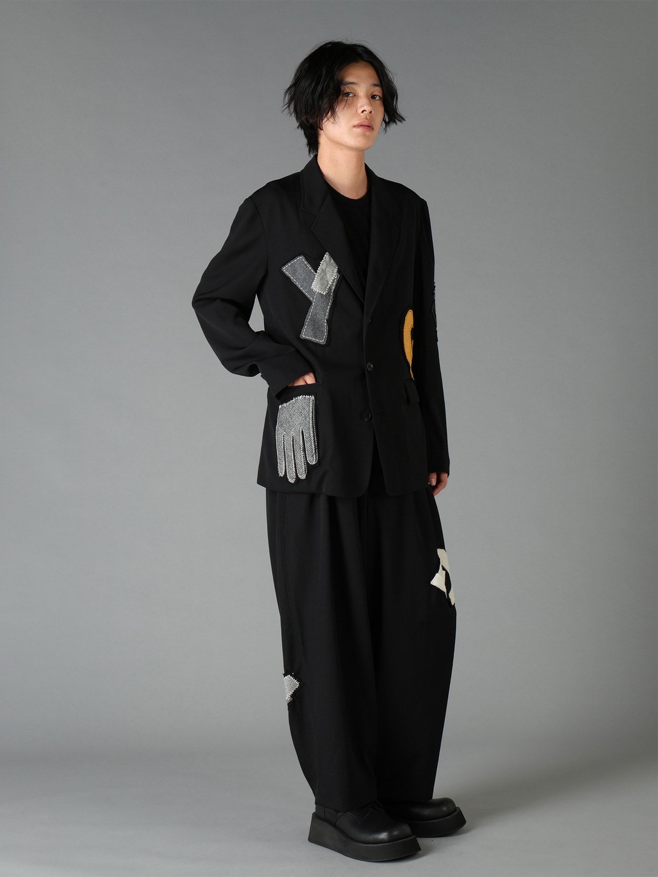 WOOL GABARDINE APPLIQUE 12 TUCK PANTS