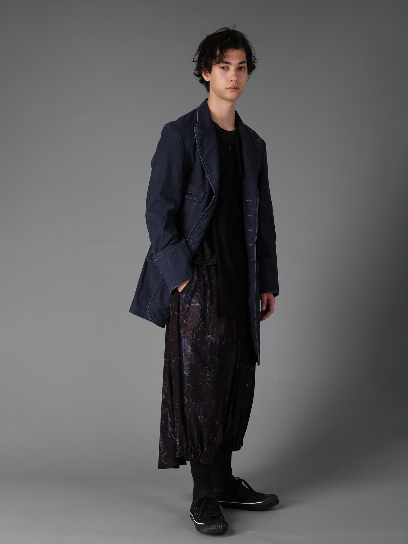 RAYON PAISLEY BALLOON CROW PANTS