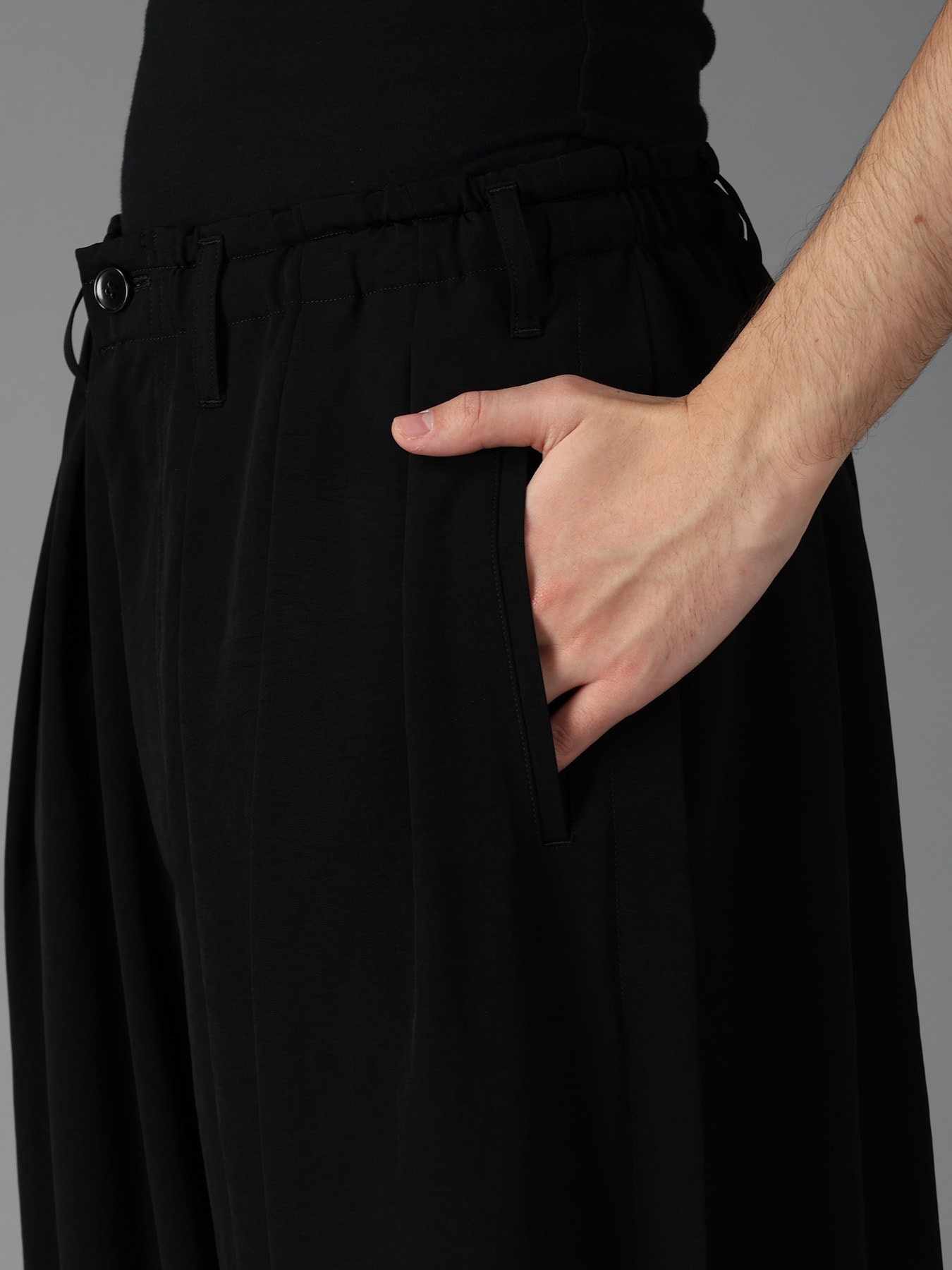 CREPE de CHINE BALLOON CROW PANTS