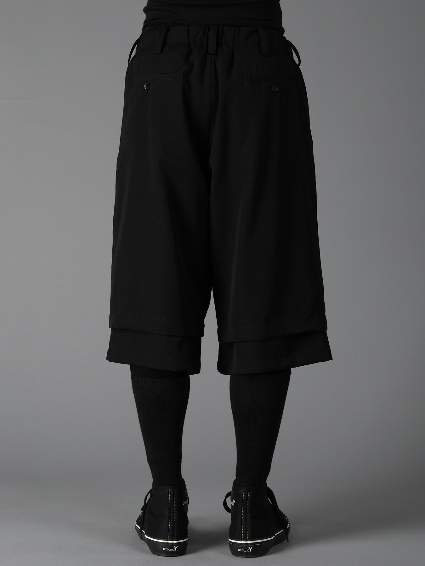 WOOL GABARDINE DOUBLE LAYER HALF PANTS
