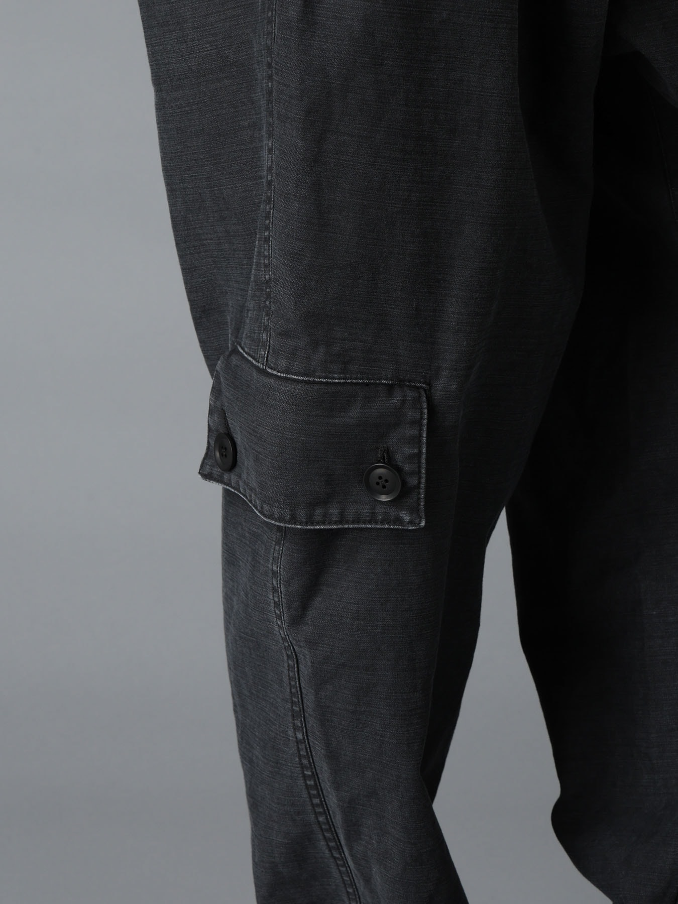 SULFUR DYED BACK SATIN POCKET SLIM PANTS