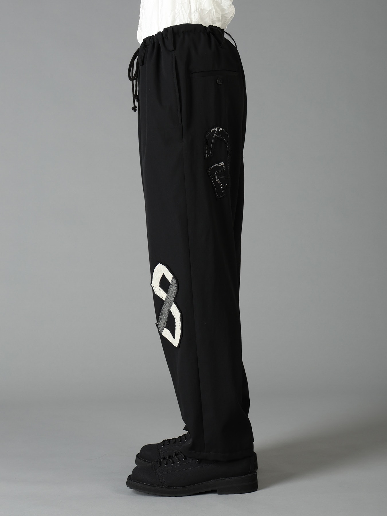 WOOL GABARDINE APPLIQUE DRAWSTRING PANTS