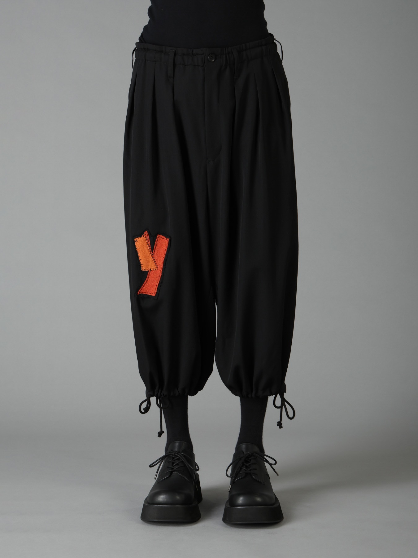 WOOL GABARDINE APPLIQUE BALLOON PANTS