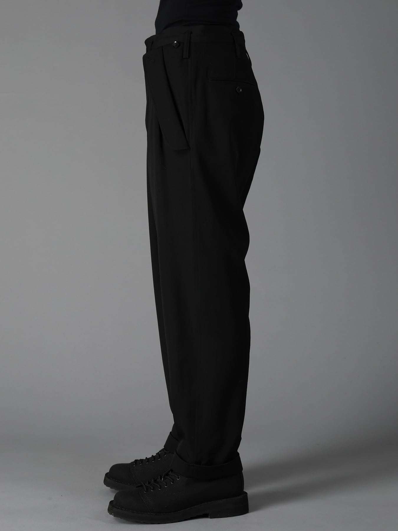 WOOL GABARDINE FLAP PANTS