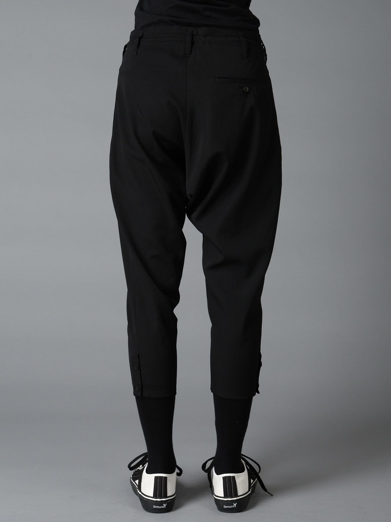 WOOL GABARDINE TAPERED PANTS