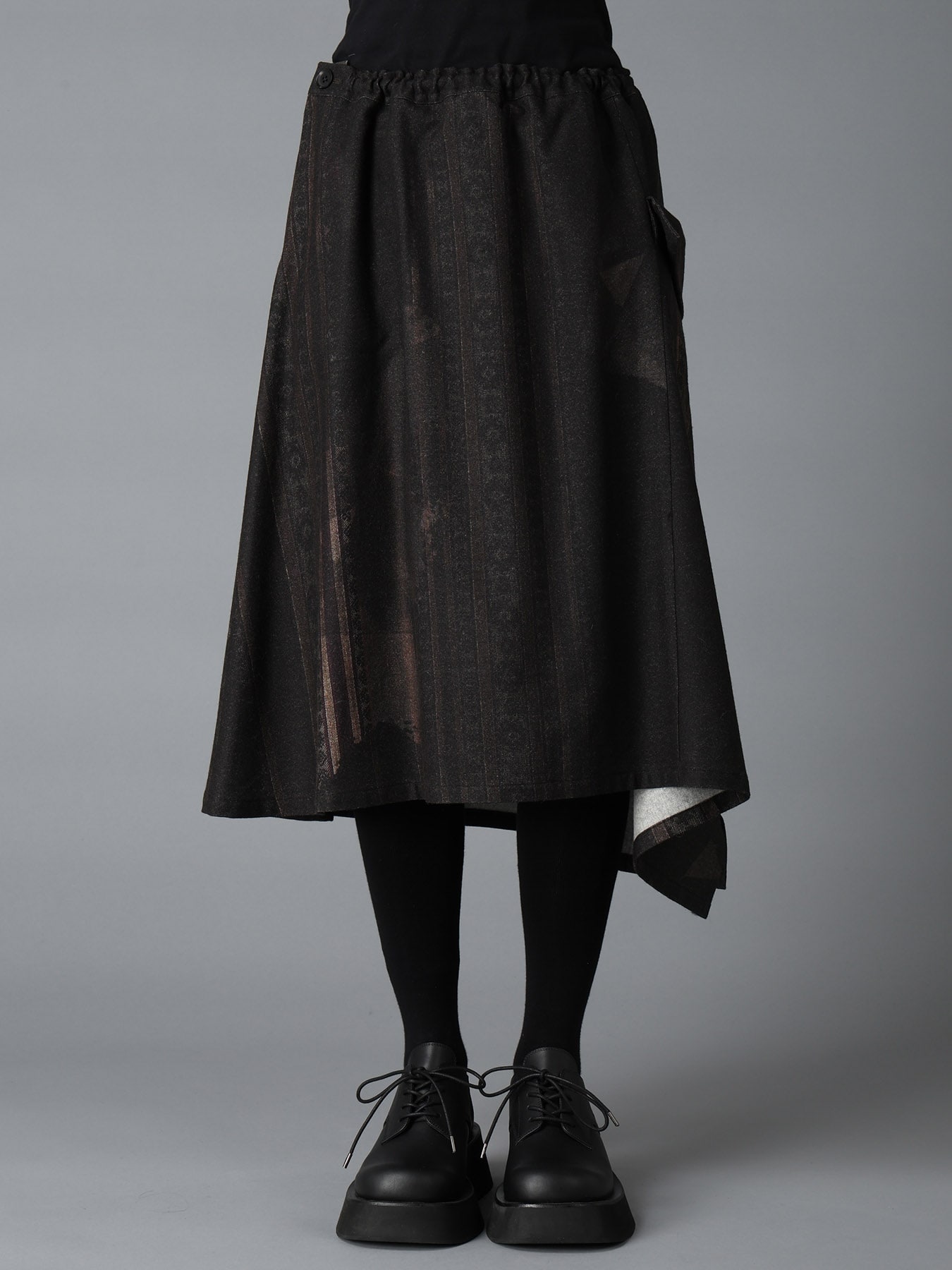 WOOL NYLON FLANNEL GREY STRIPE LEFT DROP SKIRT