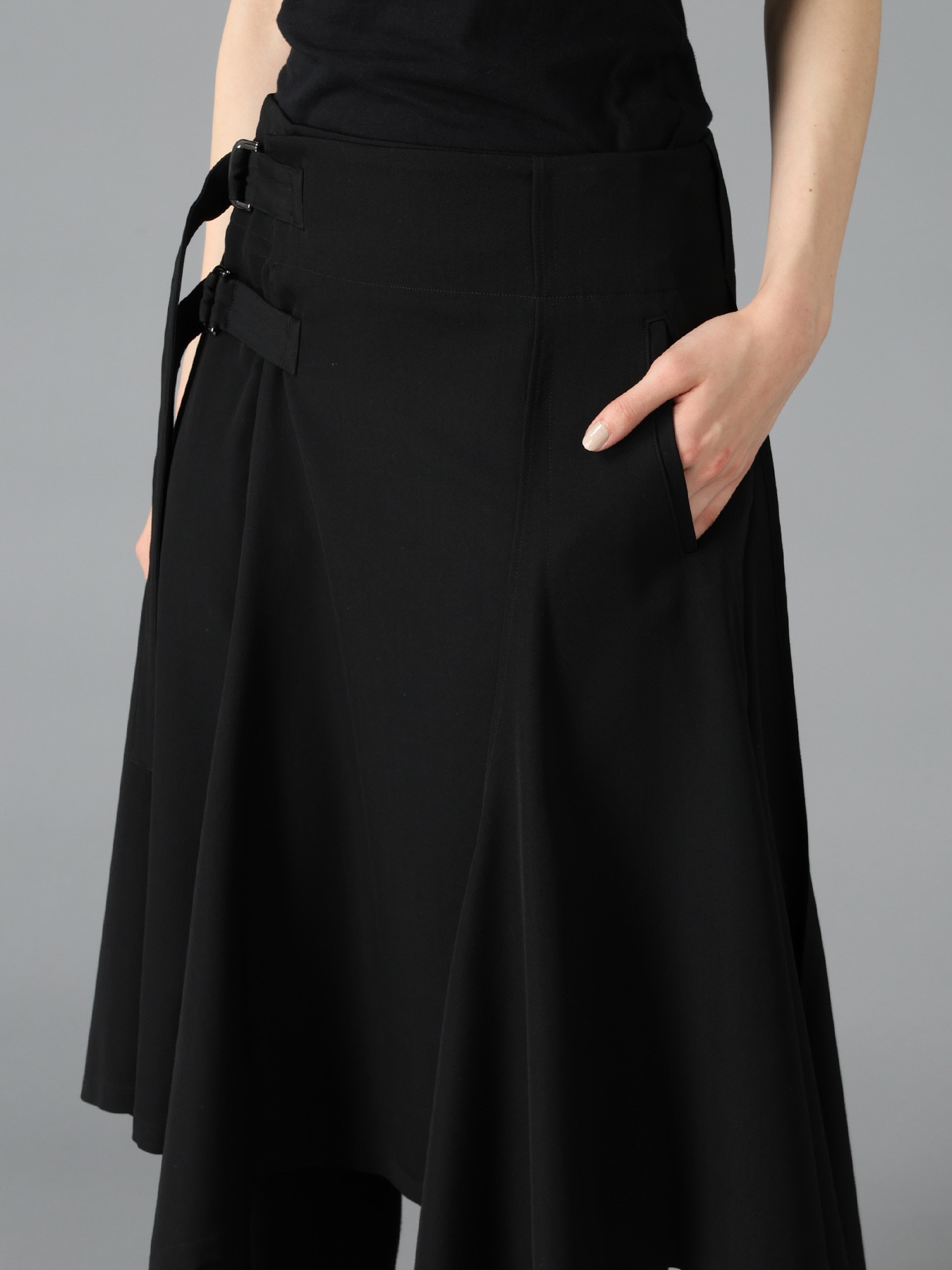 WOOL GABARDINE WRAP SKIRT