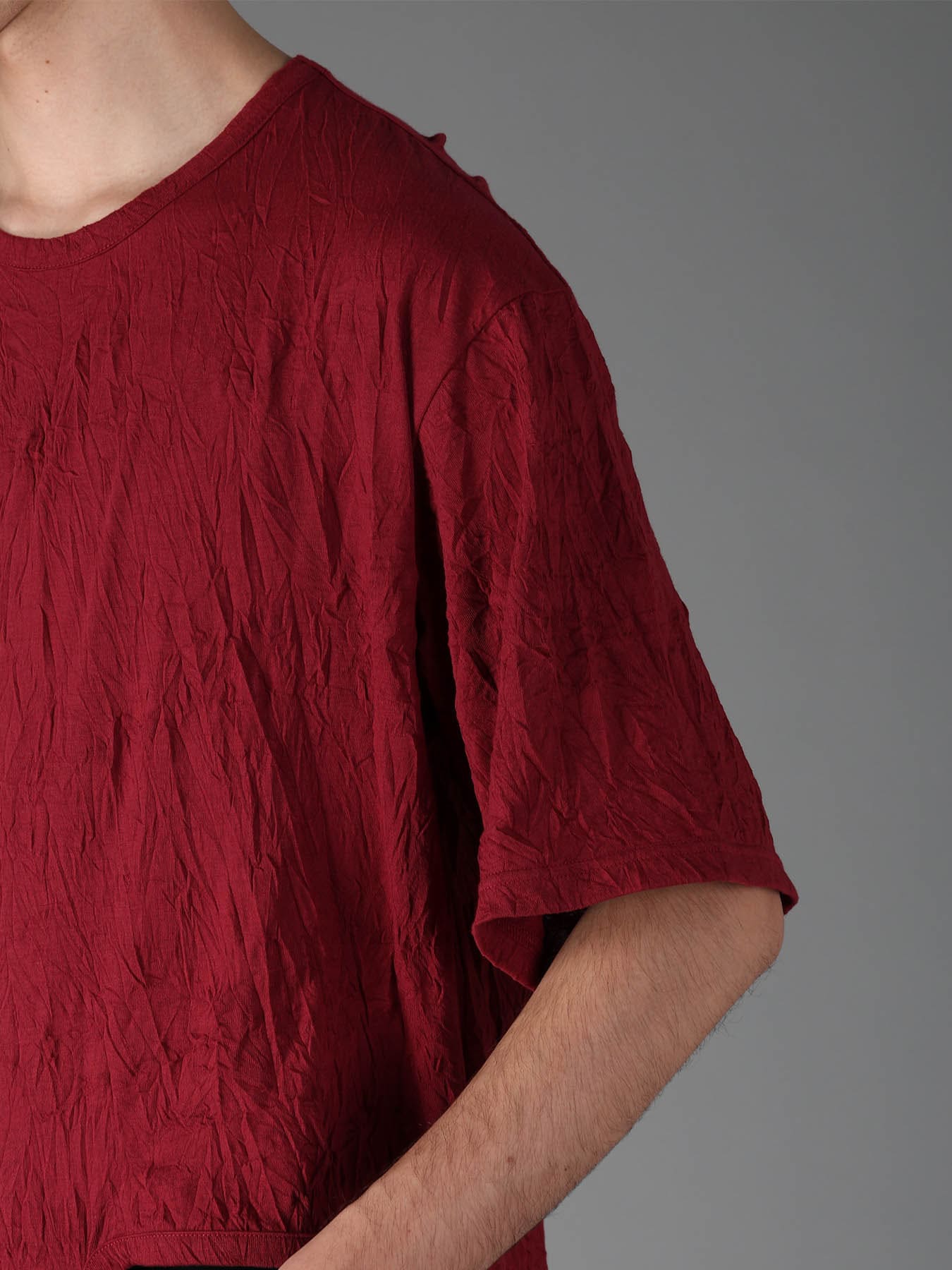 CATCH WASHER WRINKLE JERSEY LEFT SIDE CUT OUT SHORT SLEEVED T