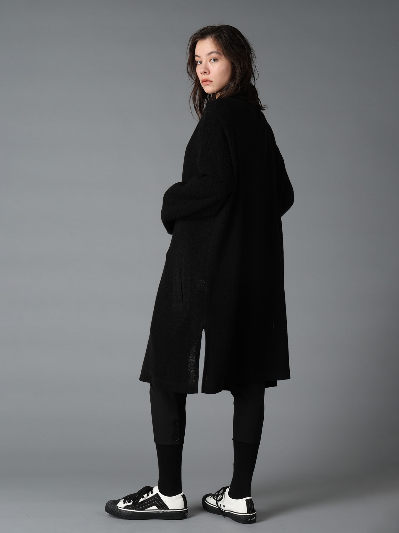 ワイズ ヨウジヤマモト ブラック ニットジャケット Yロゴ刺繍 半袖 コクーン SPIDER WEB KNIT V-NECK LONG CARDIGAN(FREE SIZE Black): Ground Y
