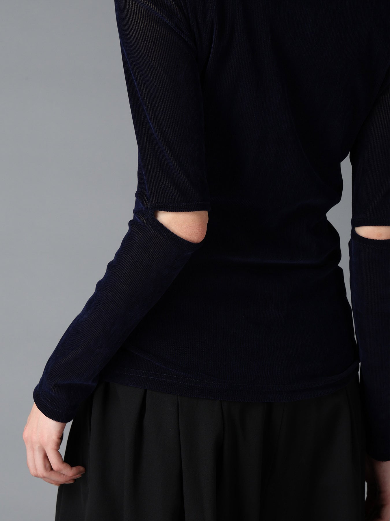 FLOCKED STRIPE ELBOW-CUT TULLE