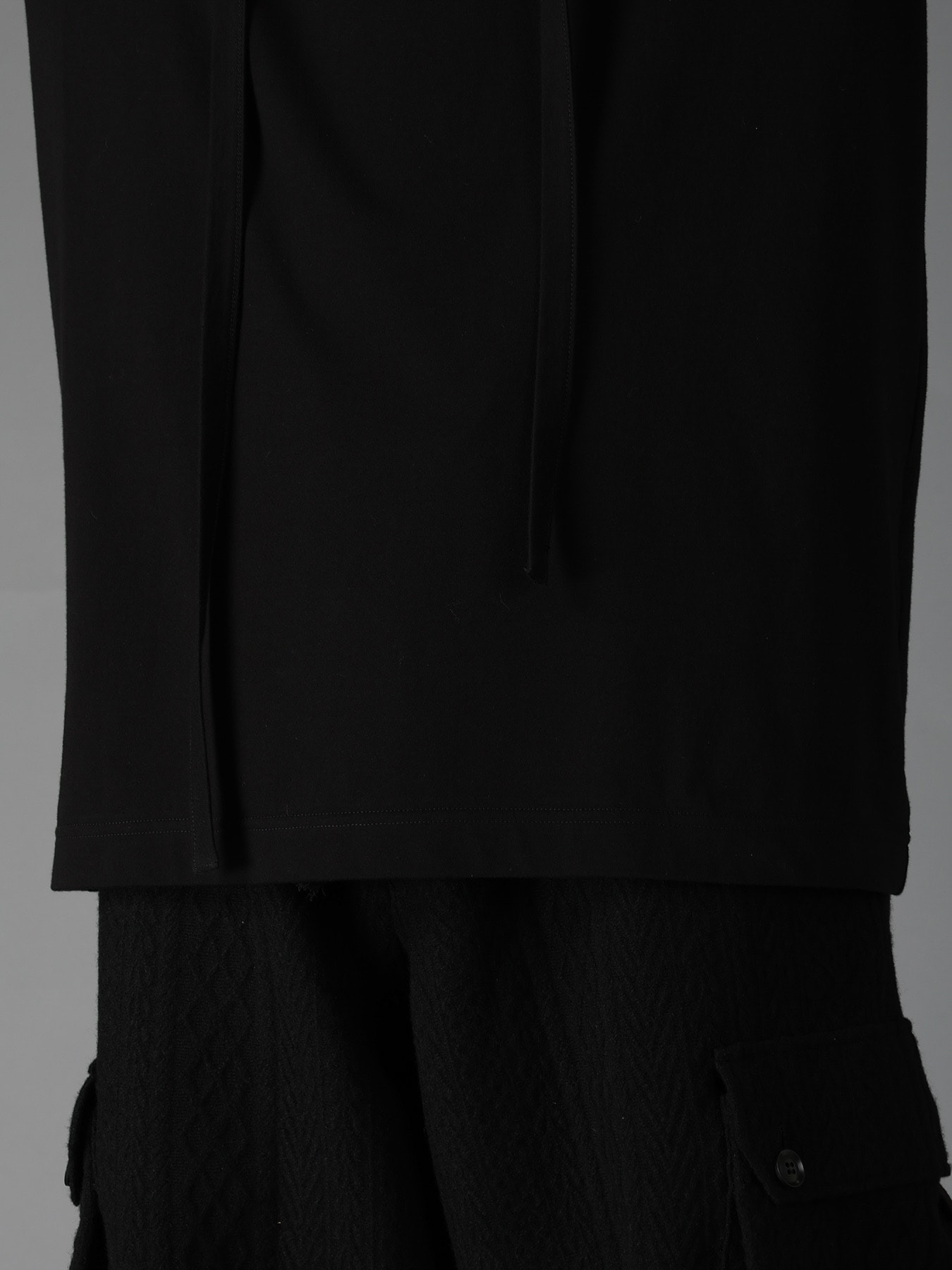 COTTON JERSEY FRONT SLIT COLLAR SHORT SLEEVED T