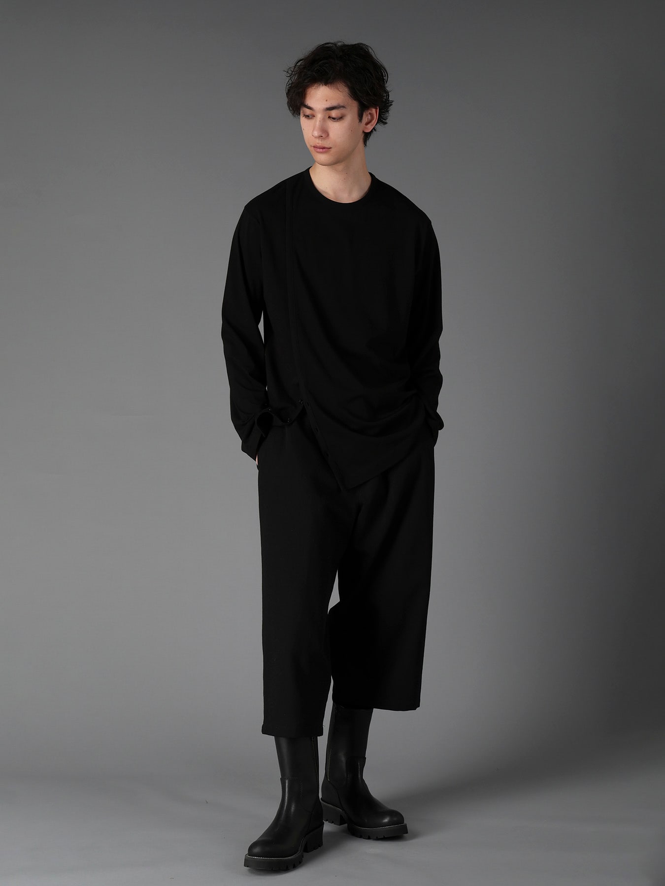 ULTIMA JERSEY LONG SLEEVED T WITH SLIT
