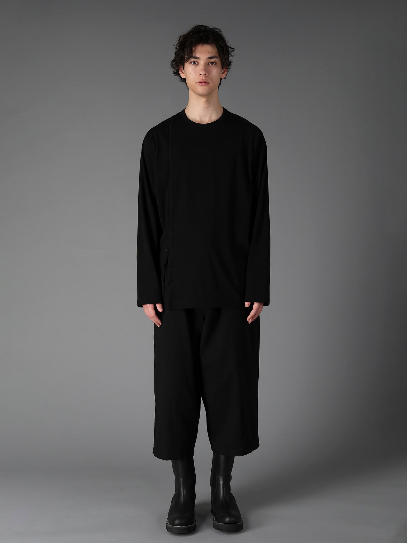 ULTIMA JERSEY LONG SLEEVED T WITH SLIT