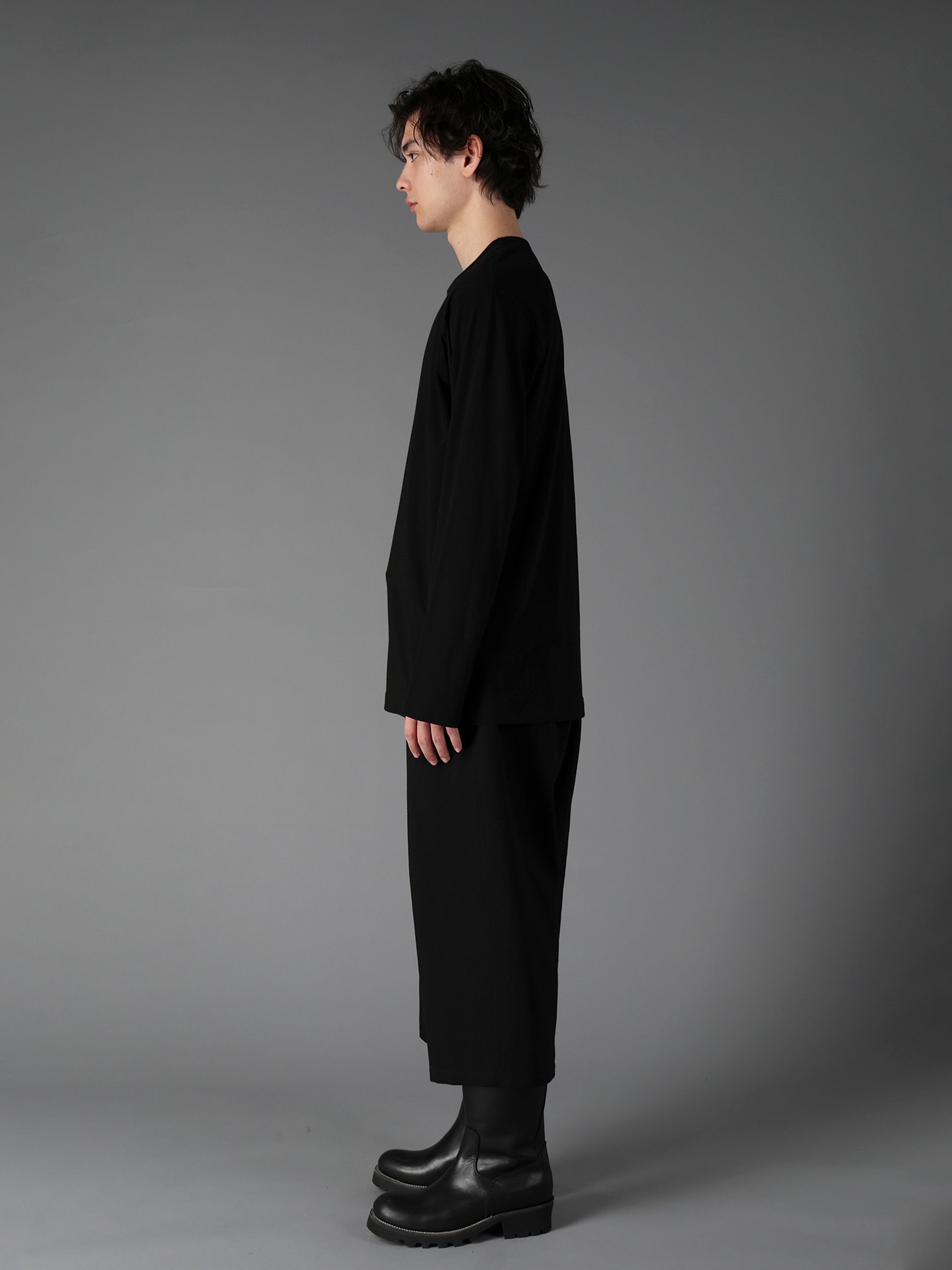ULTIMA JERSEY LONG SLEEVED T WITH SLIT