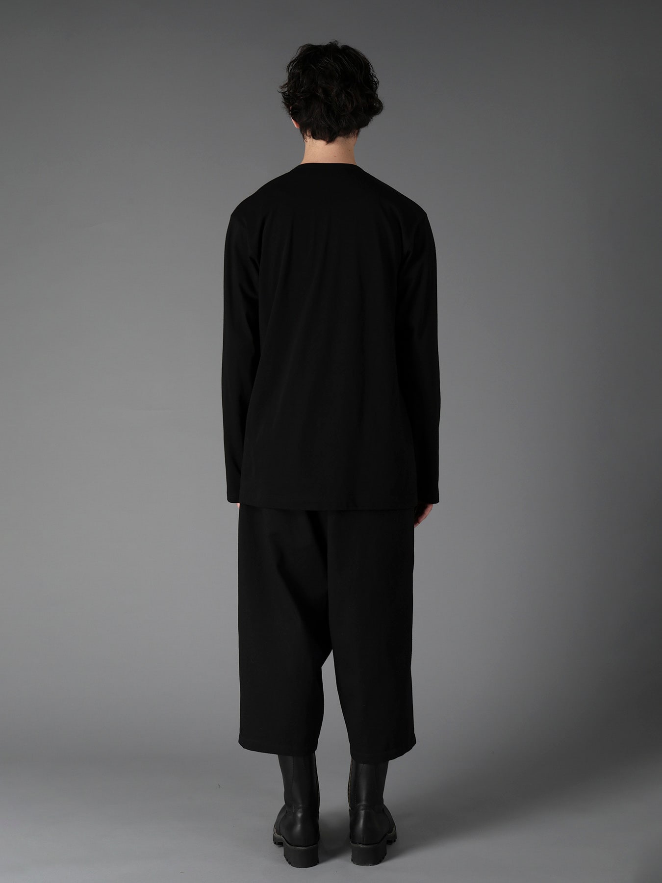 ULTIMA JERSEY LONG SLEEVED T WITH SLIT