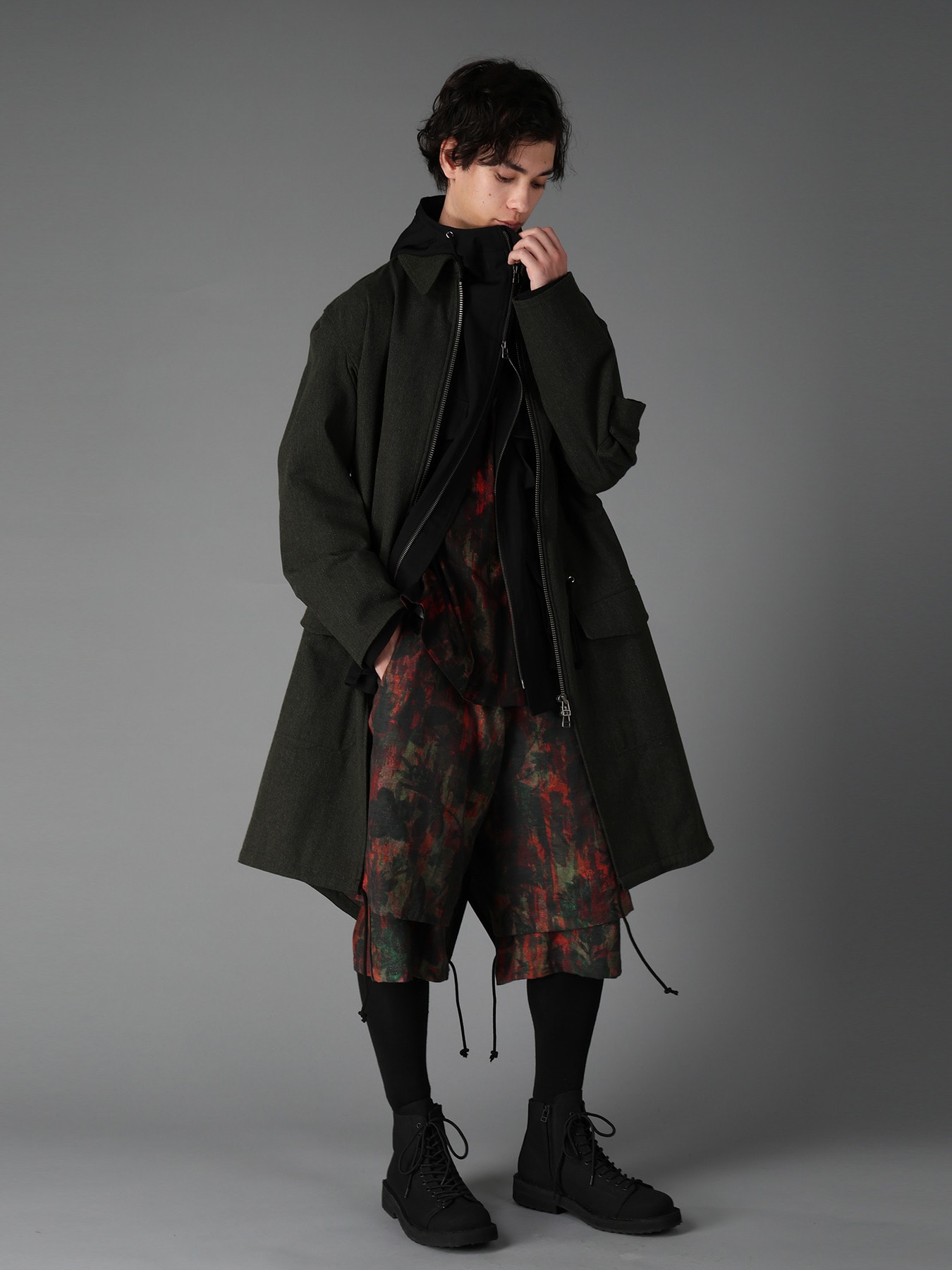 WOOL GABARDINE HOODED OUT POCKET JACKET