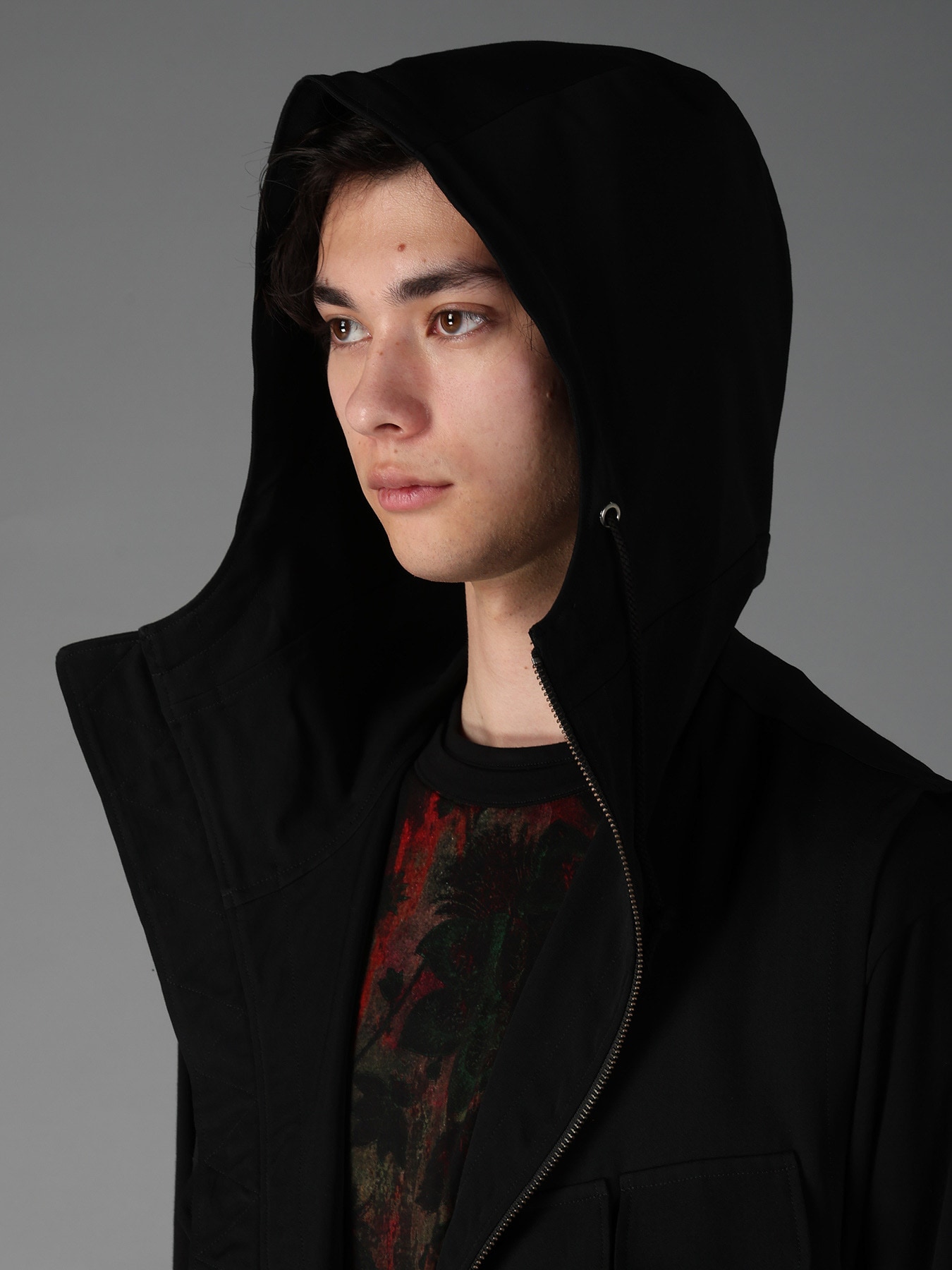 WOOL GABARDINE HOODED OUT POCKET JACKET