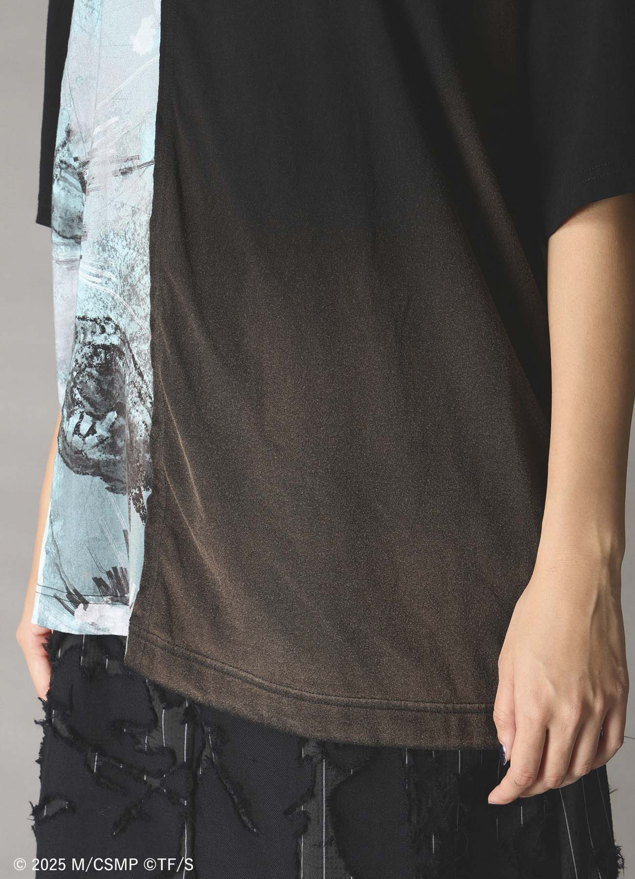 【Pre-Order】Ground Y×CHAINSAW MAN Collaborate Collection BOMB AND REZE SWITCHING T-SHIRT