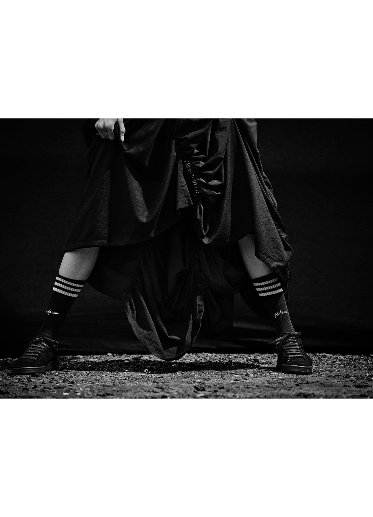 Y-3 KURO STAN SMITH