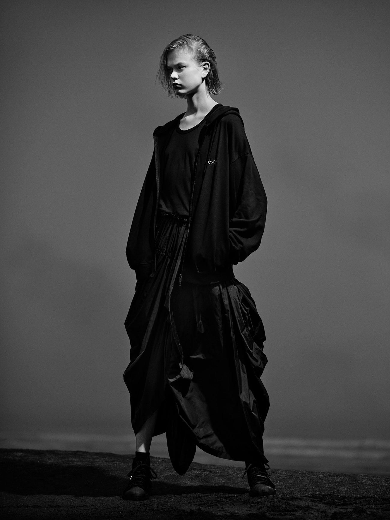 Y-3 KURO ZIPPER HOODIE